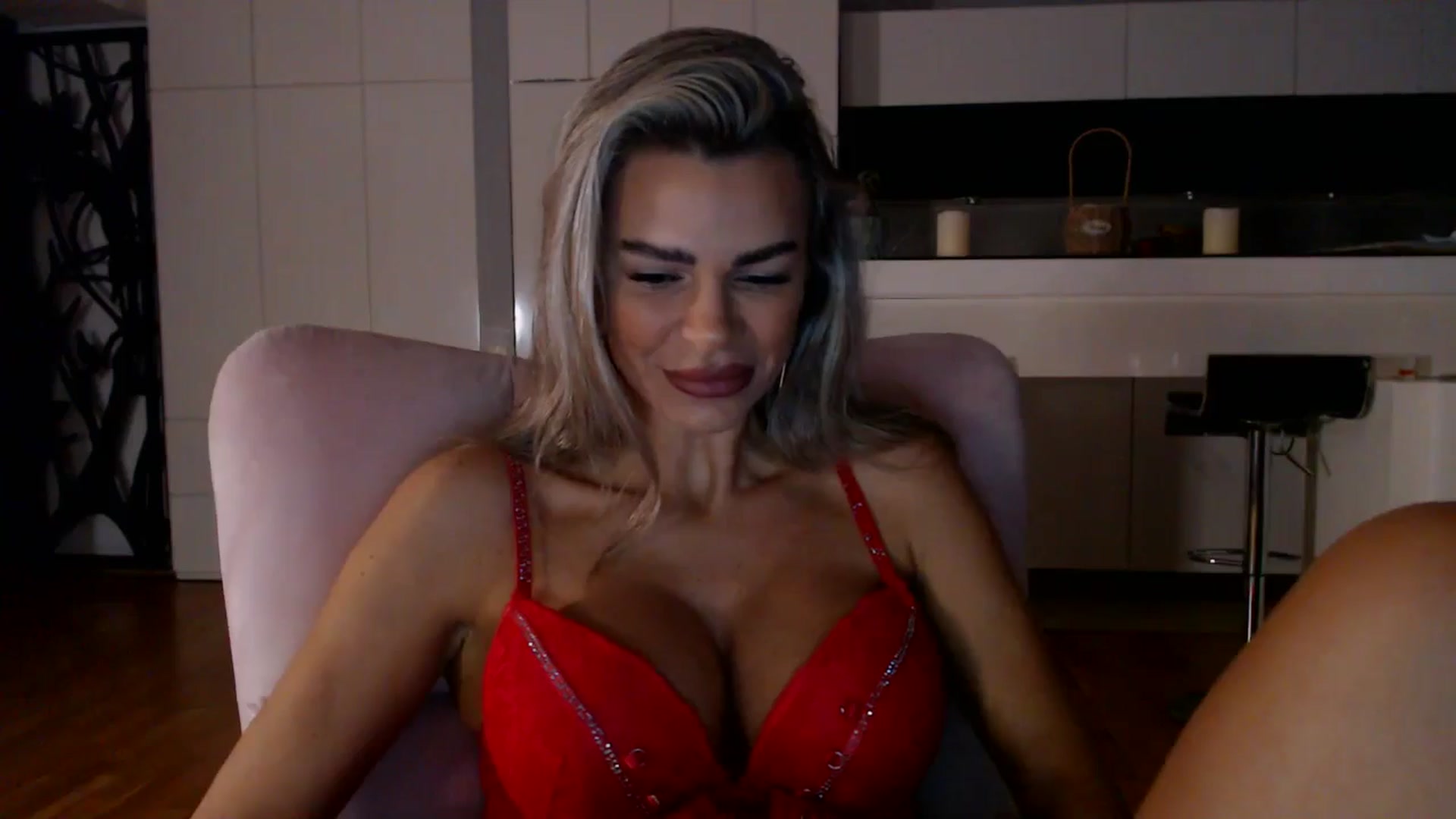 Gallery image thumbnail from D_y_y's myfreecams stream on, 10/26/2025, 05:17 image 7 of 20