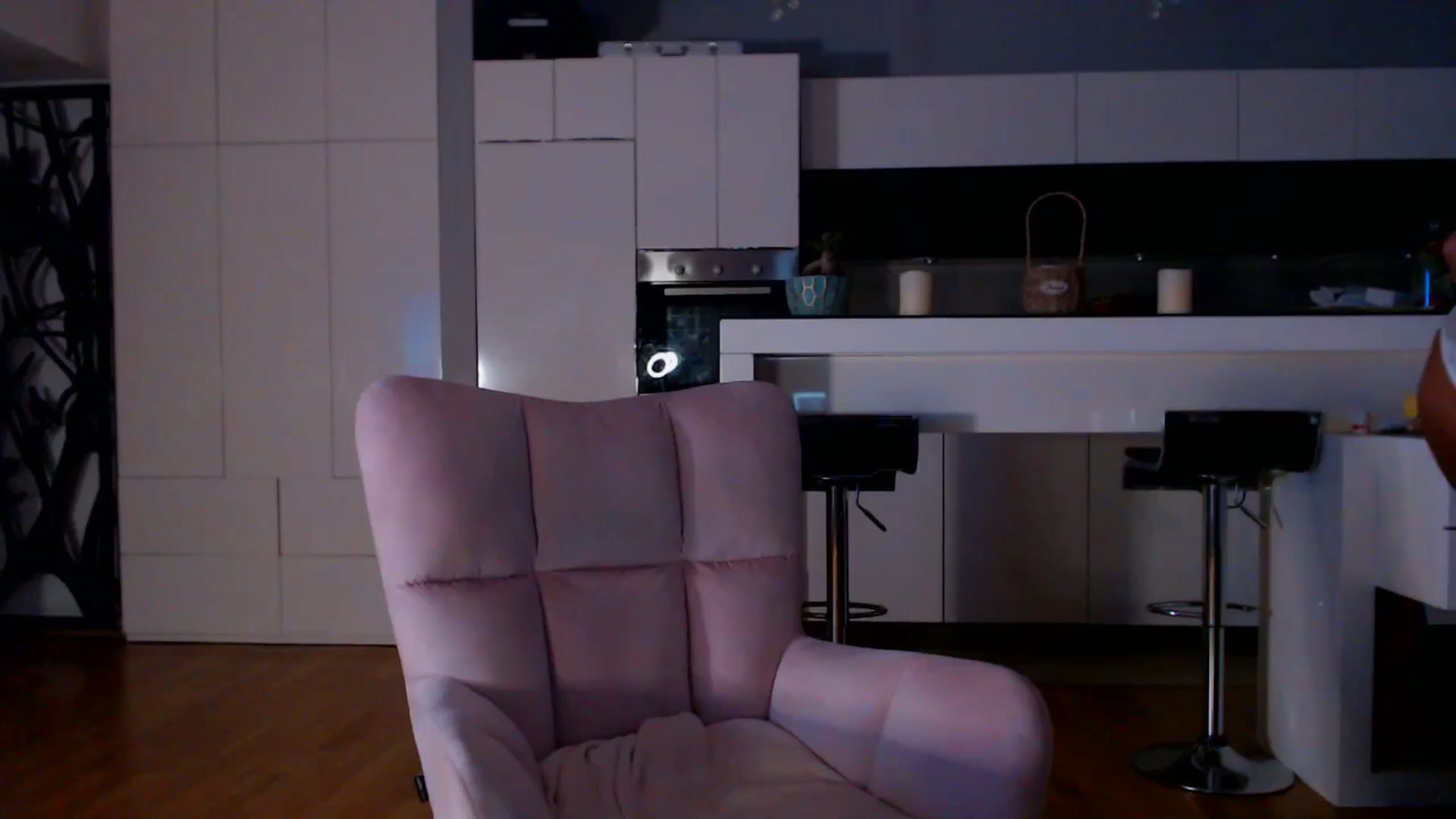 Gallery image thumbnail from D_y_y's myfreecams stream on, 10/27/2025, 05:15 image 6 of 20