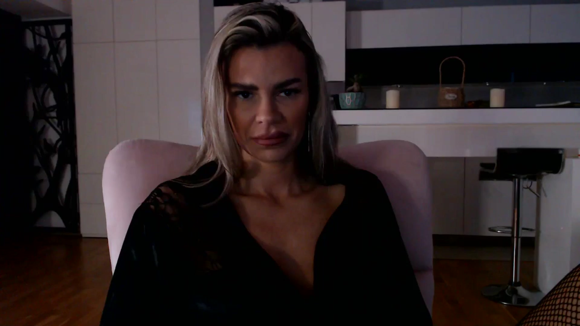 Gallery image thumbnail from D_y_y's myfreecams stream on, 10/28/2025, 05:24 image 19 of 20