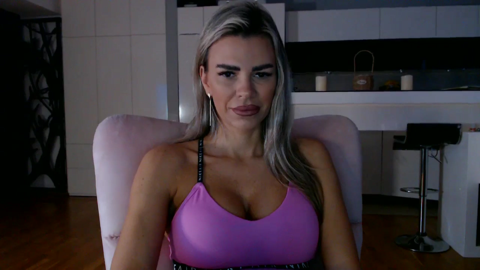 Gallery image thumbnail from D_y_y's myfreecams stream on, 11/06/2025, 05:23 image 2 of 20