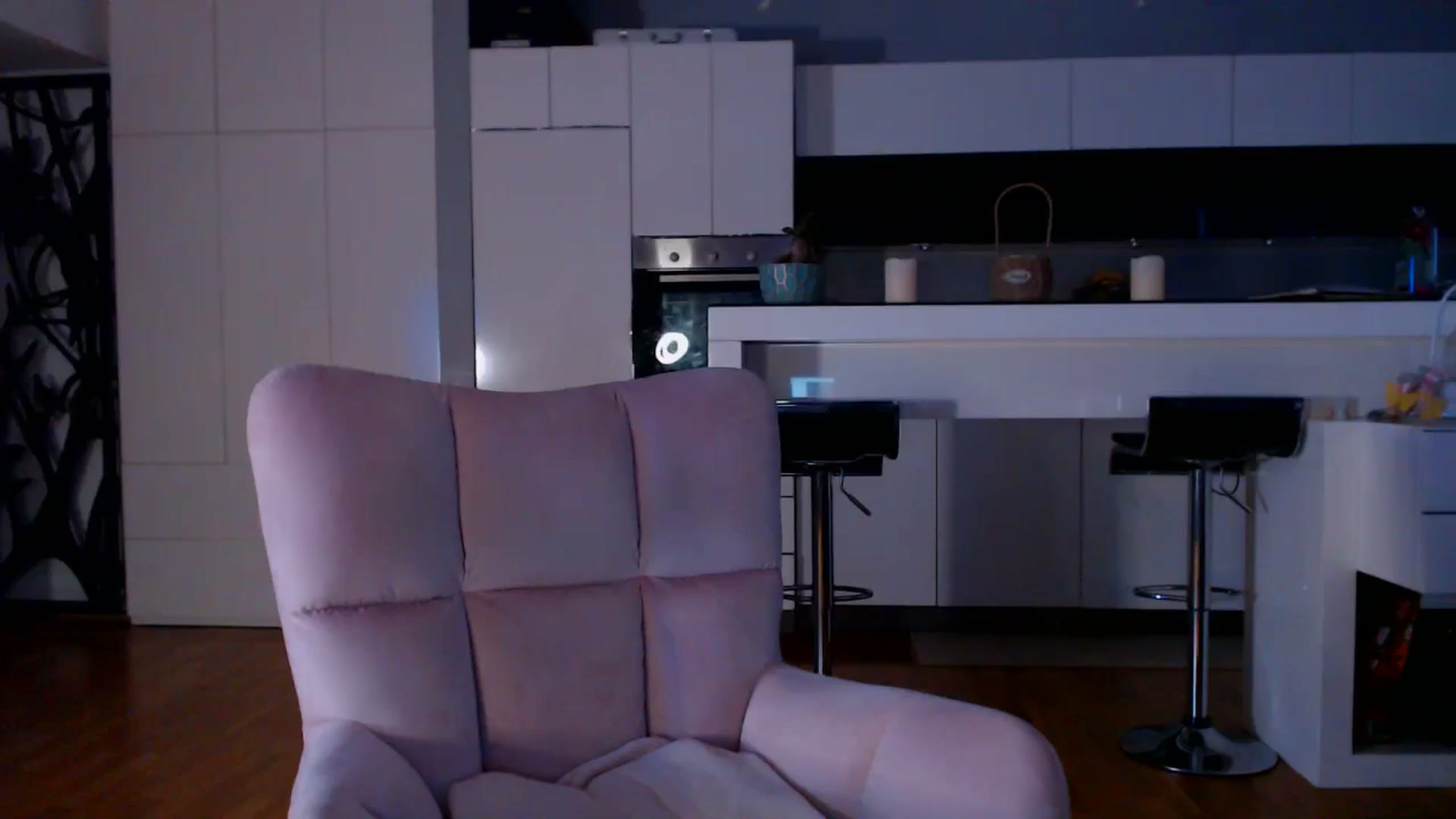 Gallery image thumbnail from D_y_y's myfreecams stream on, 11/07/2025, 06:00 image 15 of 20
