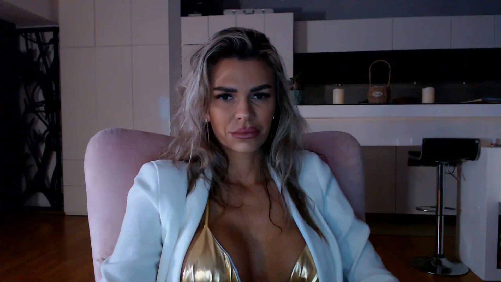 Gallery image thumbnail from D_y_y's myfreecams stream on, 11/10/2025, 05:22 image 5 of 20