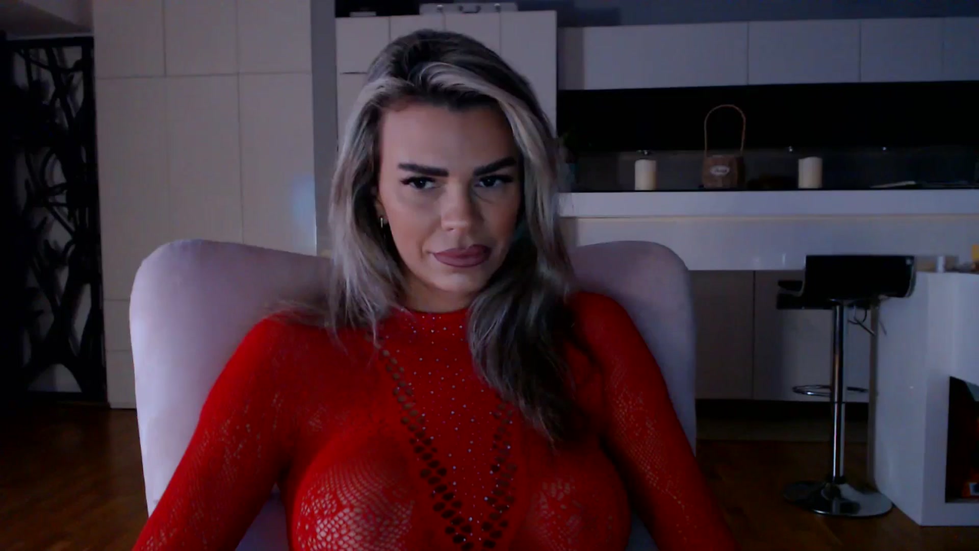 Gallery image thumbnail from D_y_y's myfreecams stream on, 11/11/2025, 05:32 image 17 of 20