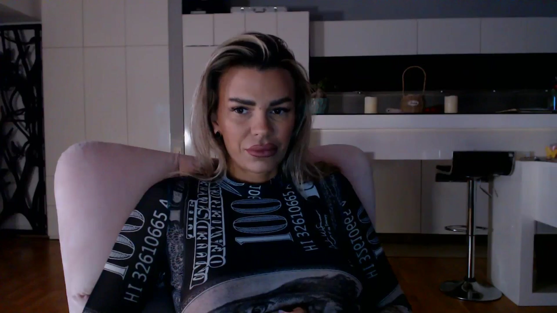 Gallery image thumbnail from D_y_y's myfreecams stream on, 11/19/2025, 05:42 image 11 of 20