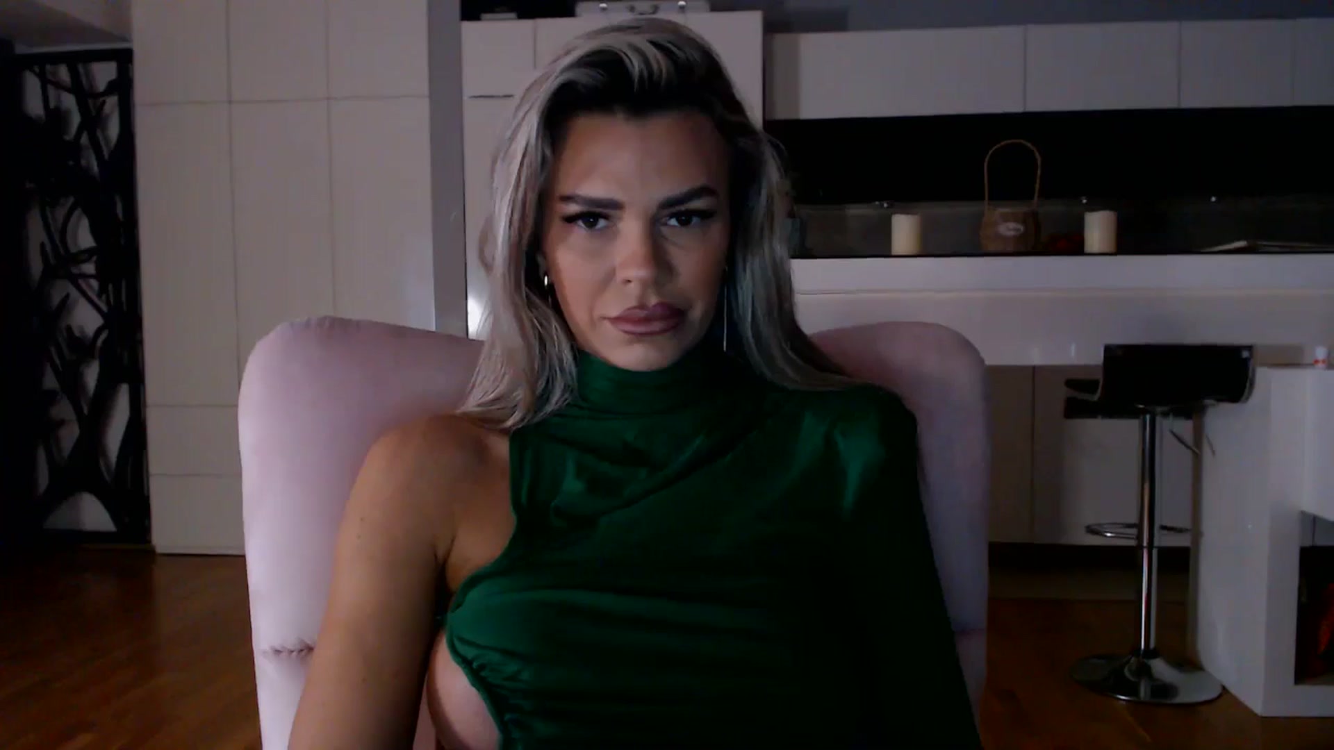 Gallery image thumbnail from D_y_y's myfreecams stream on, 11/24/2025, 05:28 image 10 of 20