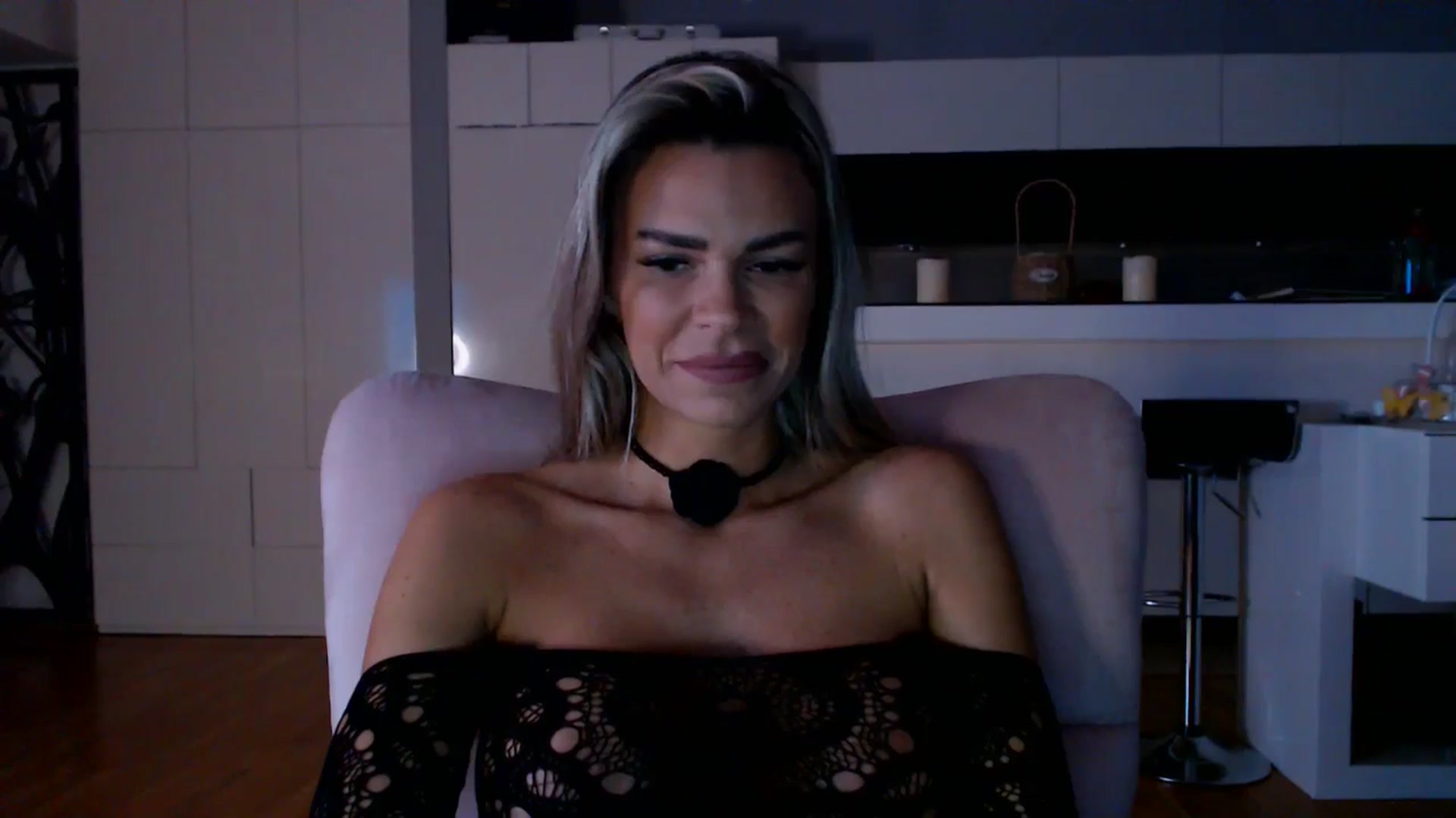 Gallery image thumbnail from D_y_y's myfreecams stream on, 12/01/2025, 05:28 image 14 of 20