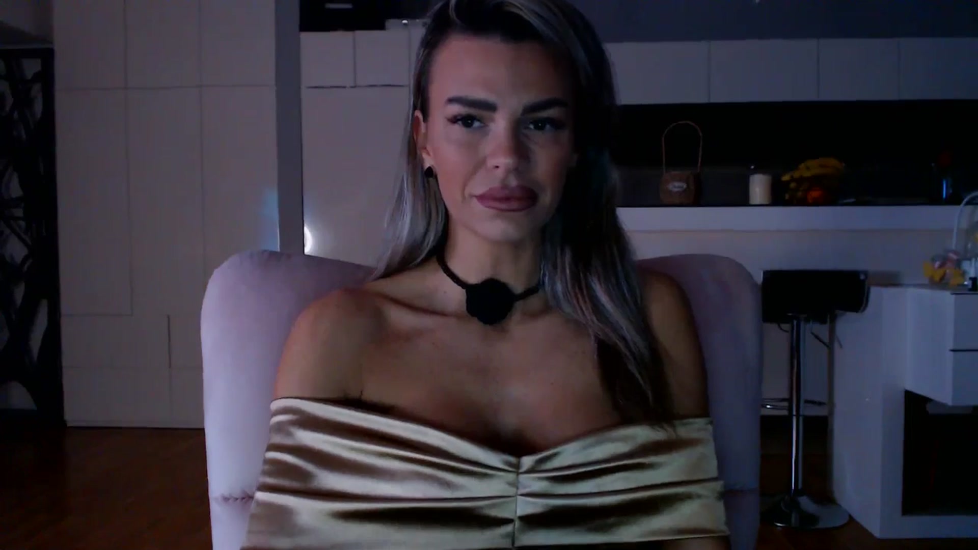 Gallery image thumbnail from D_y_y's myfreecams stream on, 12/10/2025, 05:44 image 3 of 20