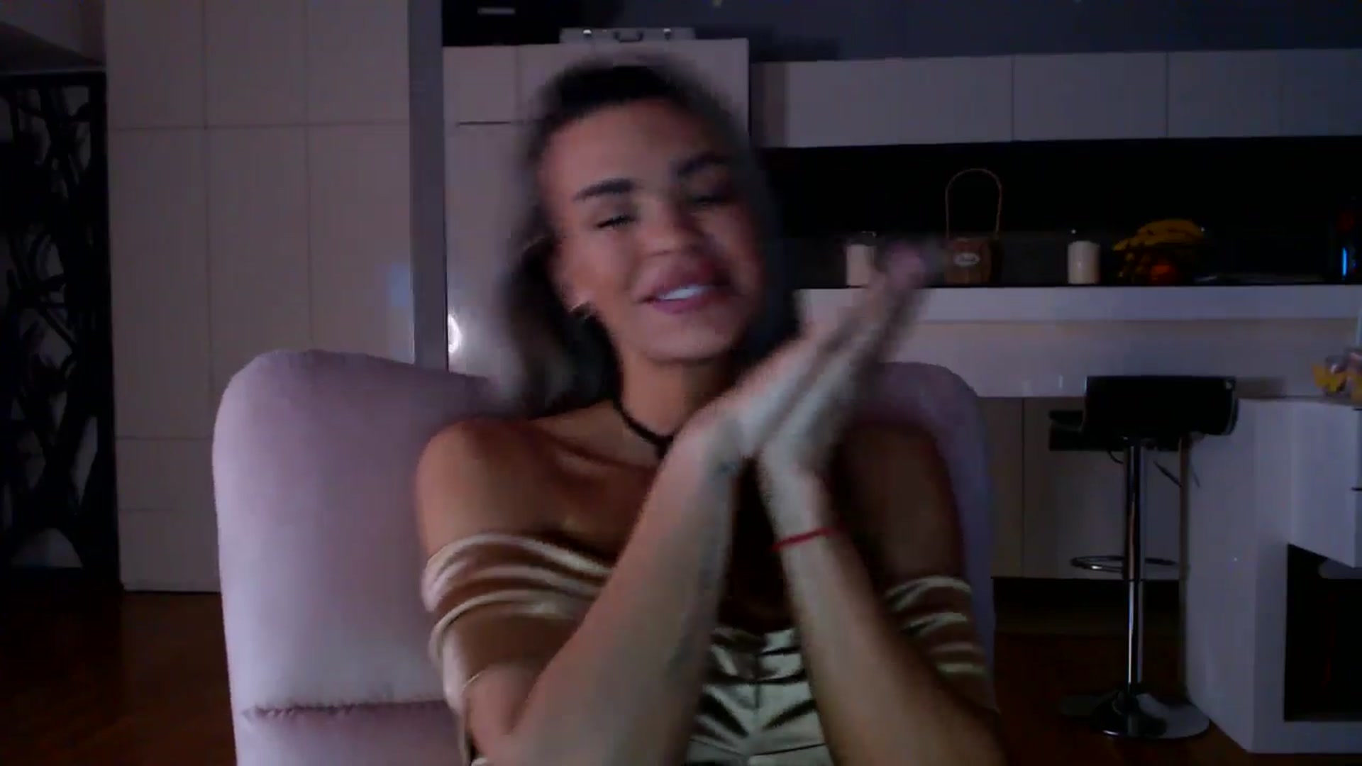 Gallery image thumbnail from D_y_y's myfreecams stream on, 12/10/2025, 05:44 image 8 of 20