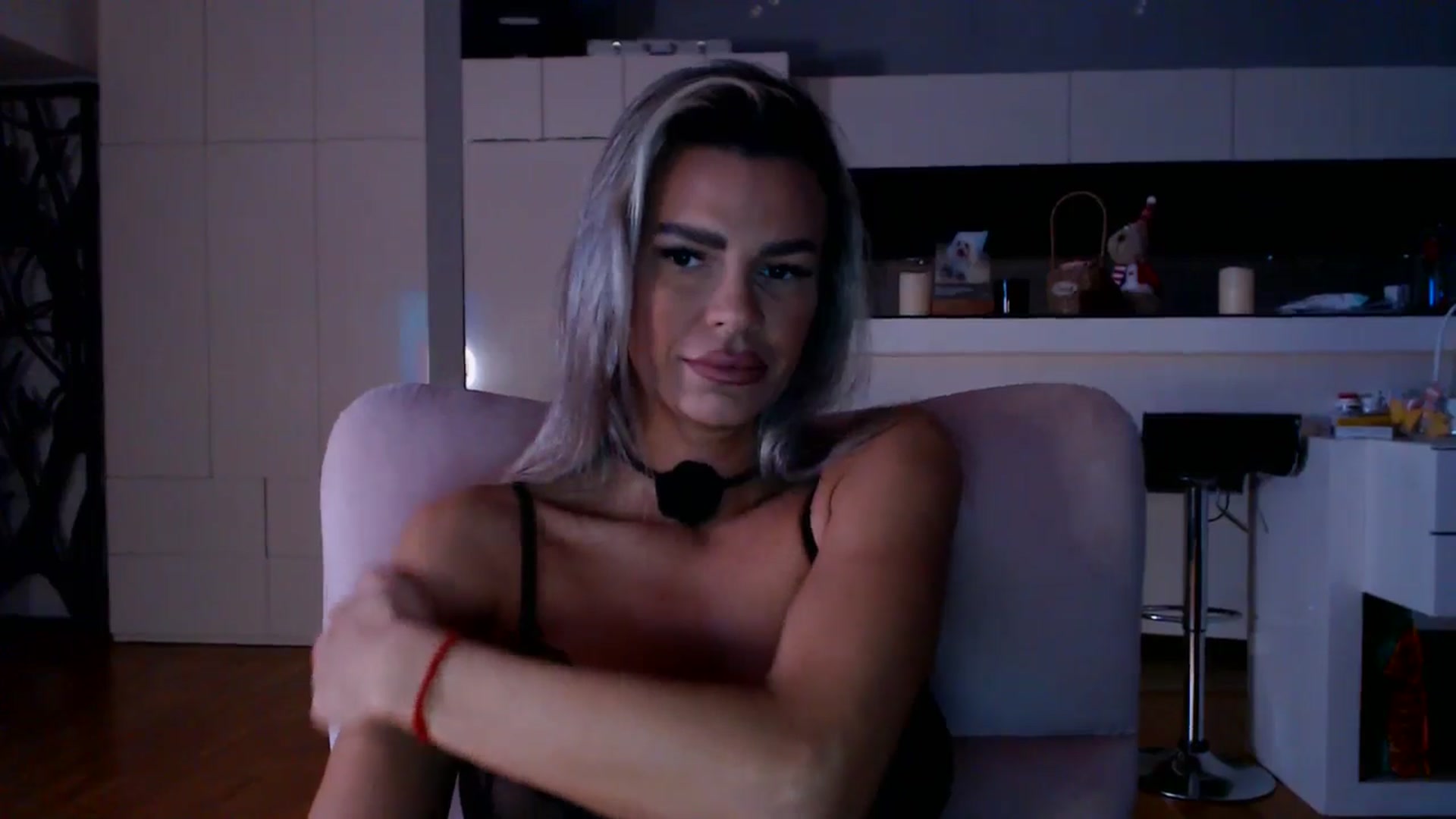 Gallery image thumbnail from D_y_y's myfreecams stream on, 12/28/2025, 06:17 image 8 of 20