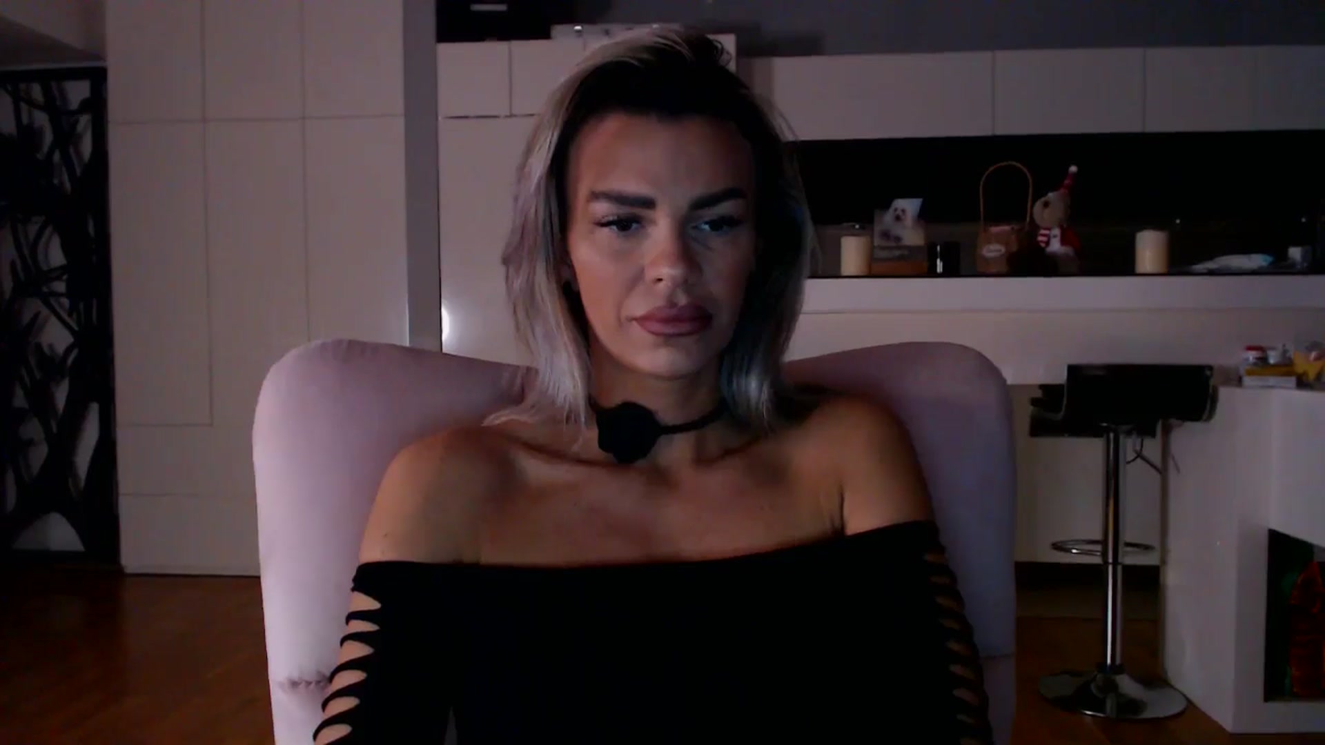Gallery image thumbnail from D_y_y's myfreecams stream on, 12/29/2025, 06:45 image 3 of 20