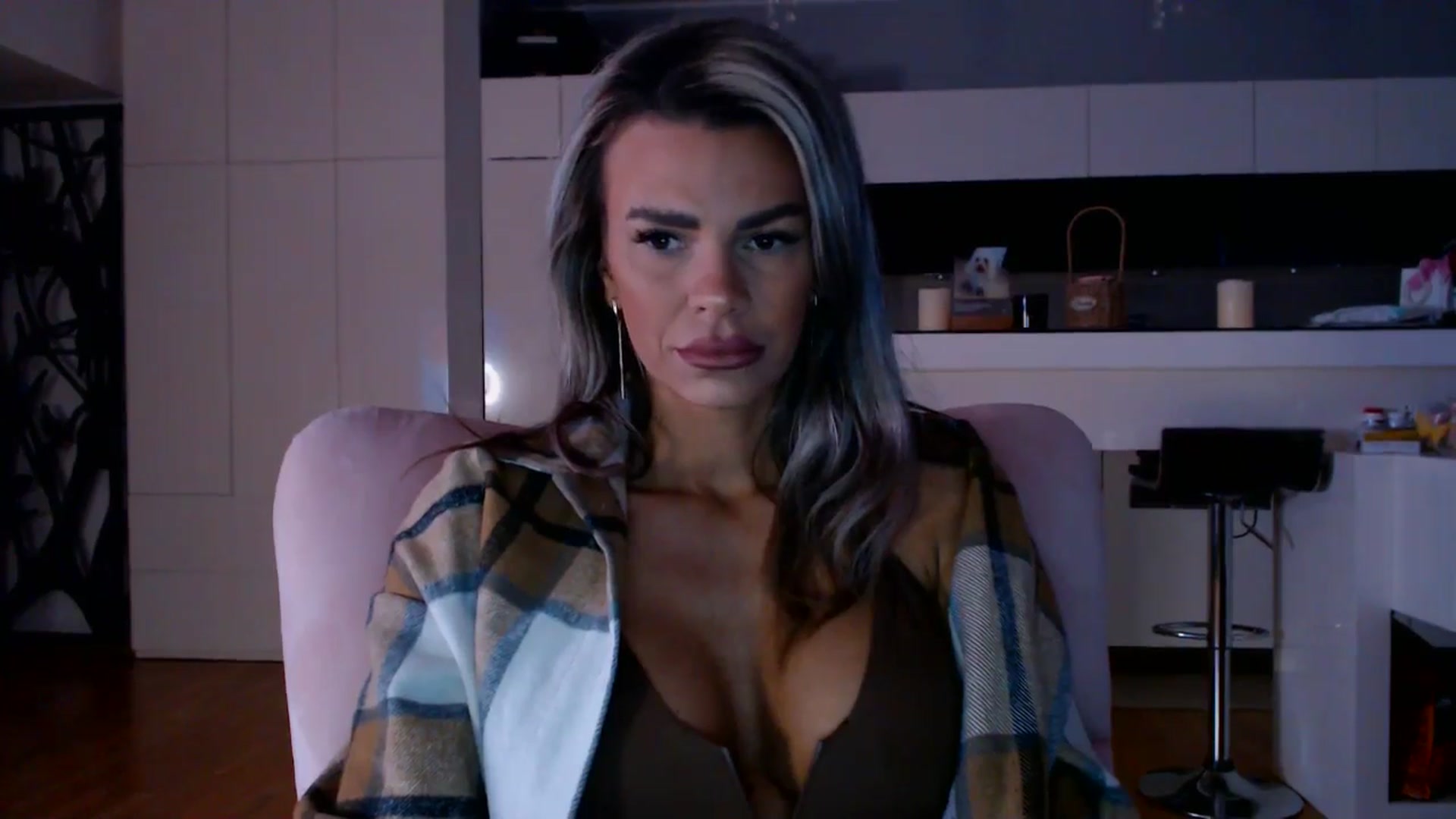 Gallery image thumbnail from D_y_y's myfreecams stream on, 01/02/2026, 06:11 image 18 of 20