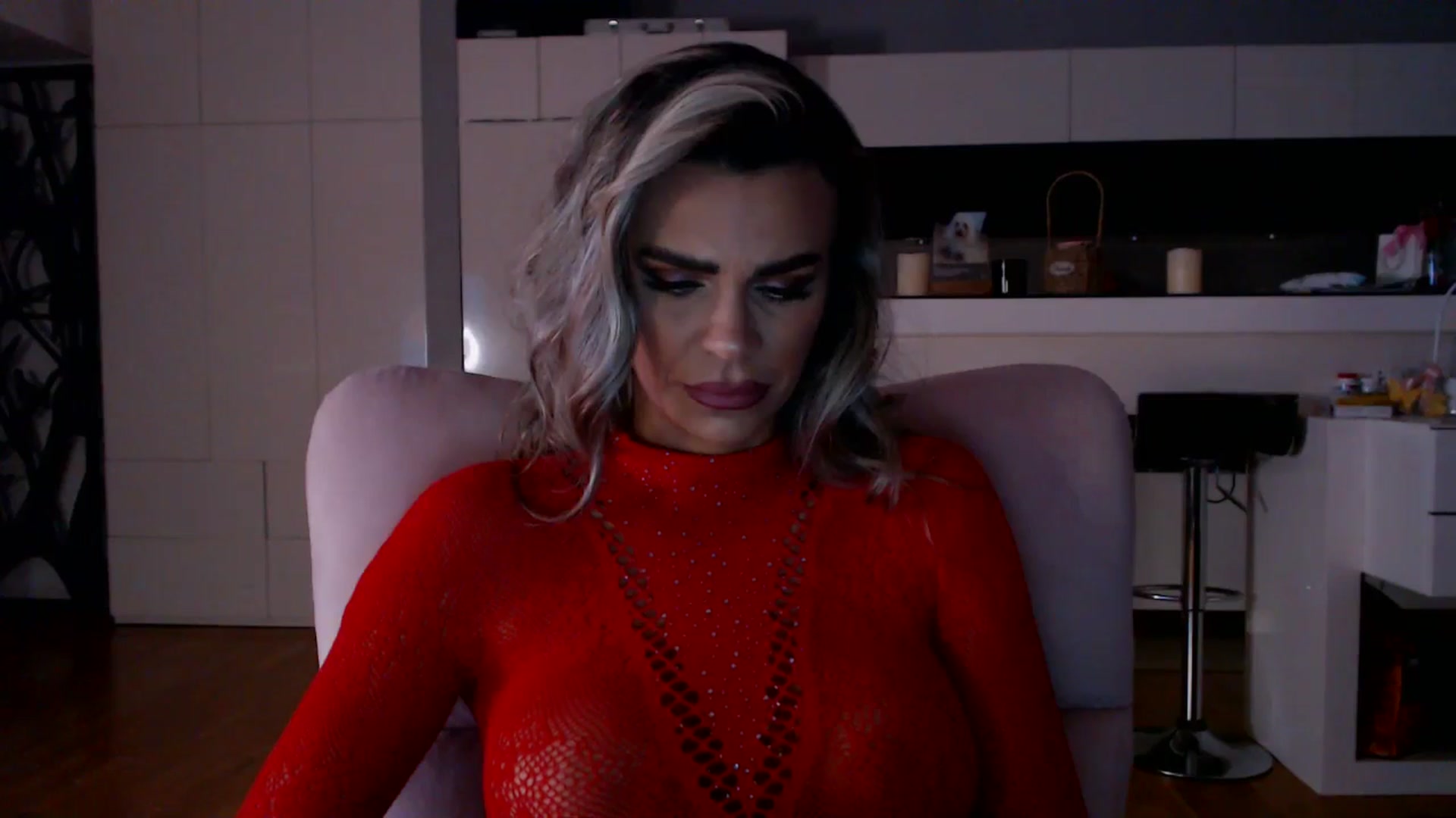 Gallery image thumbnail from D_y_y's myfreecams stream on, 01/06/2026, 05:54 image 18 of 20