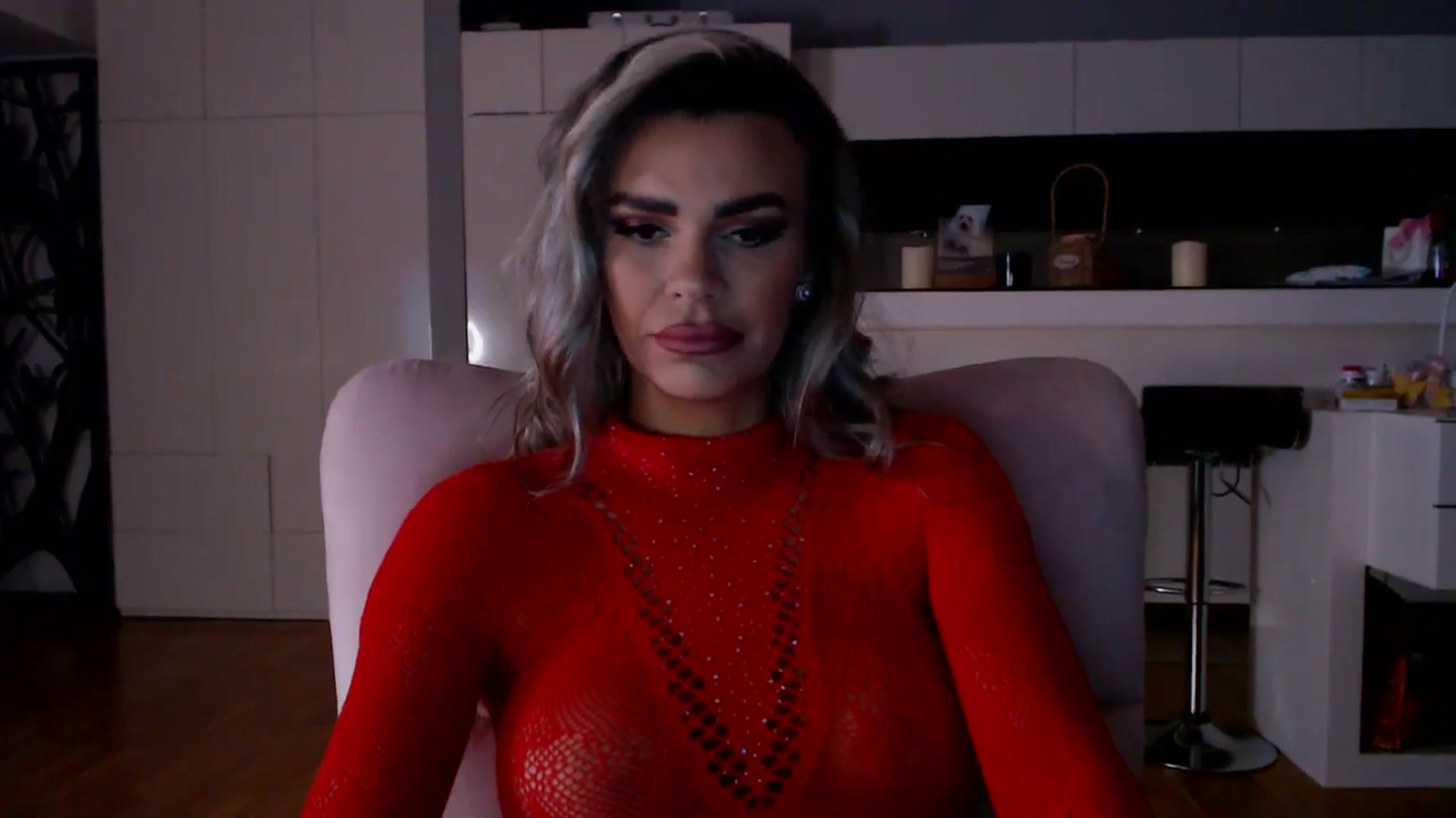 Gallery image thumbnail from D_y_y's myfreecams stream on, 01/06/2026, 05:54 image 14 of 20
