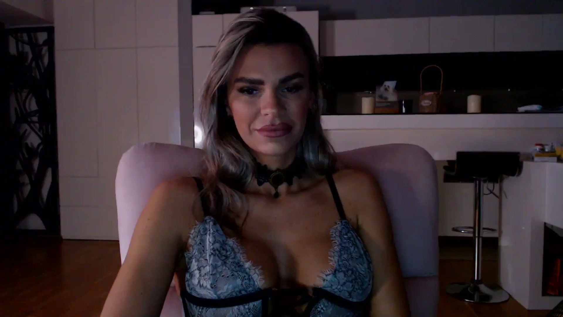 Gallery image thumbnail from D_y_y's myfreecams stream on, 01/07/2026, 05:03 image 12 of 20