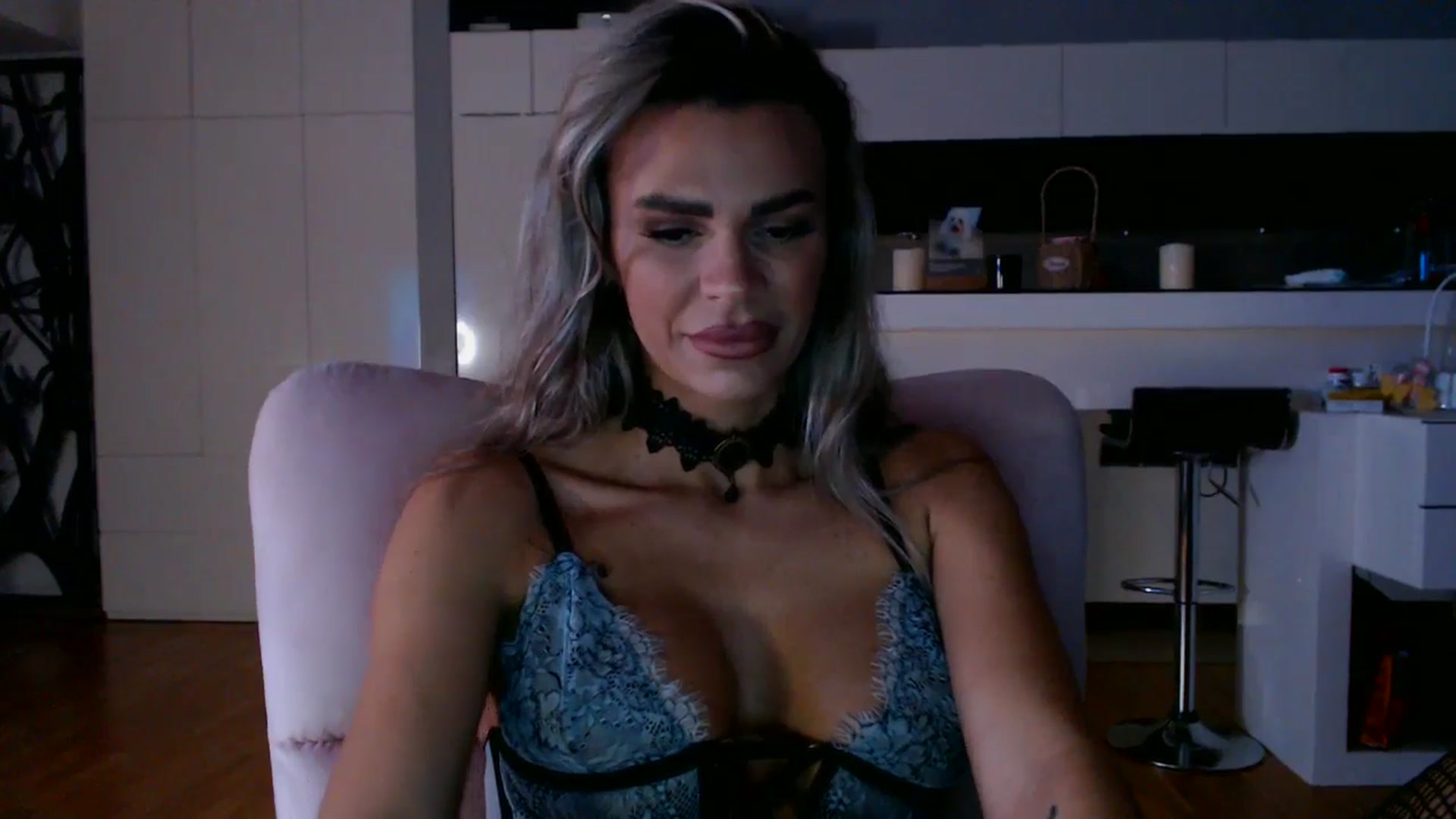 Gallery image thumbnail from D_y_y's myfreecams stream on, 01/07/2026, 05:50 image 14 of 20