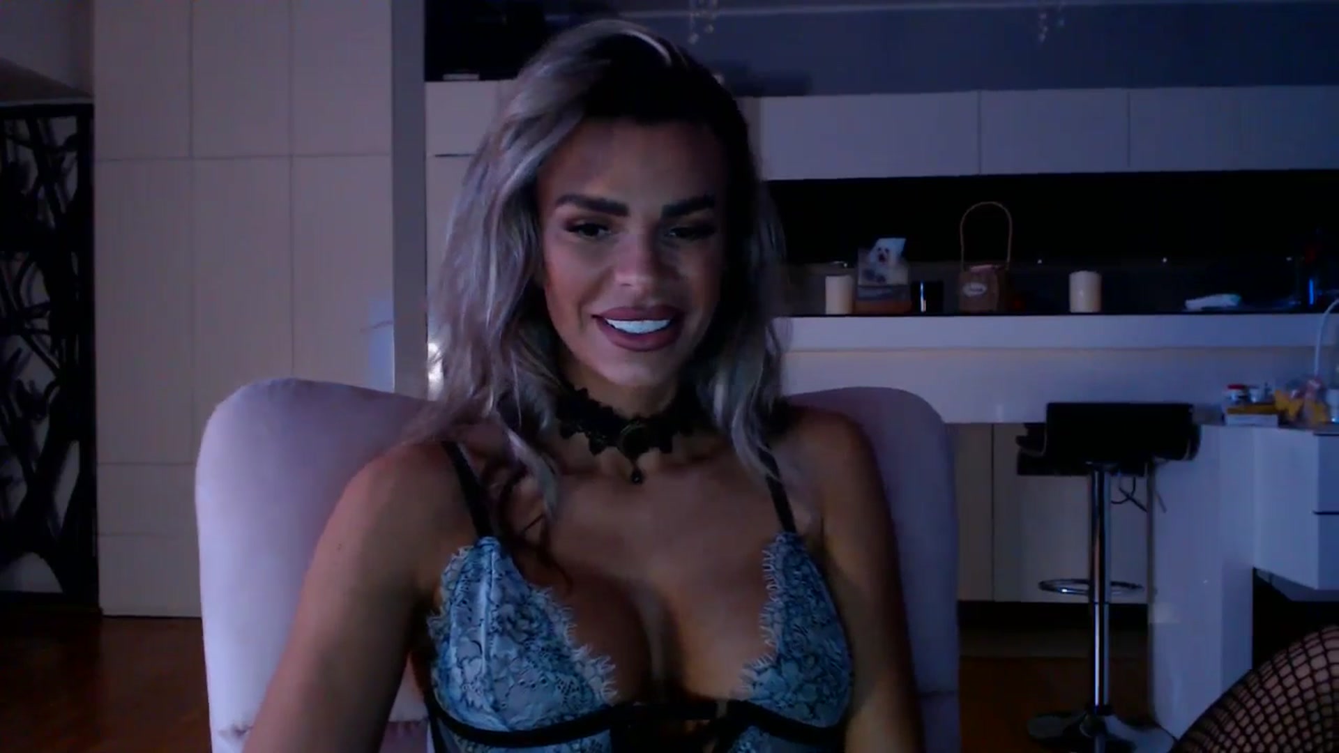 Gallery image thumbnail from D_y_y's myfreecams stream on, 01/07/2026, 05:50 image 6 of 20