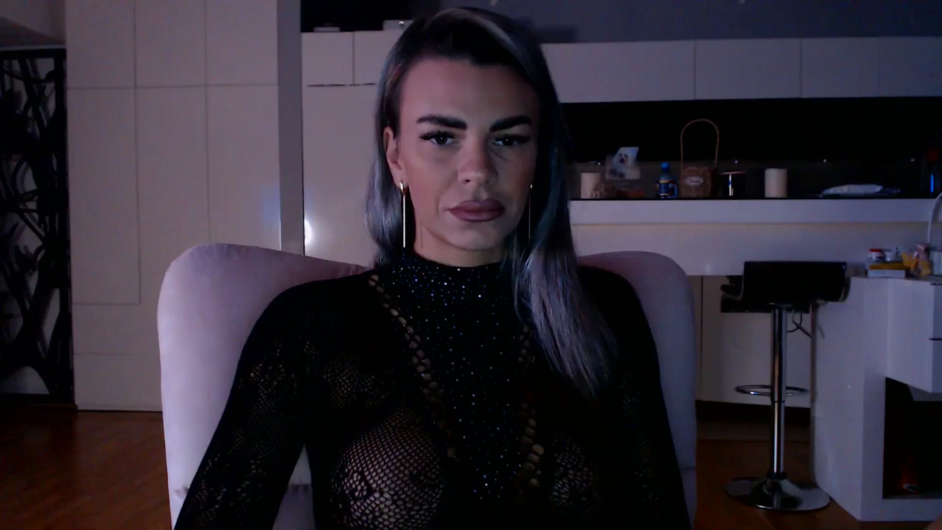 Gallery image thumbnail from D_y_y's myfreecams stream on, 01/17/2026, 06:06 image 1 of 20