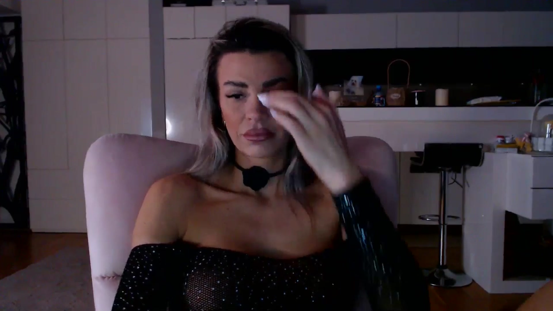 Gallery image thumbnail from D_y_y's myfreecams stream on, 01/22/2026, 05:23 image 11 of 20