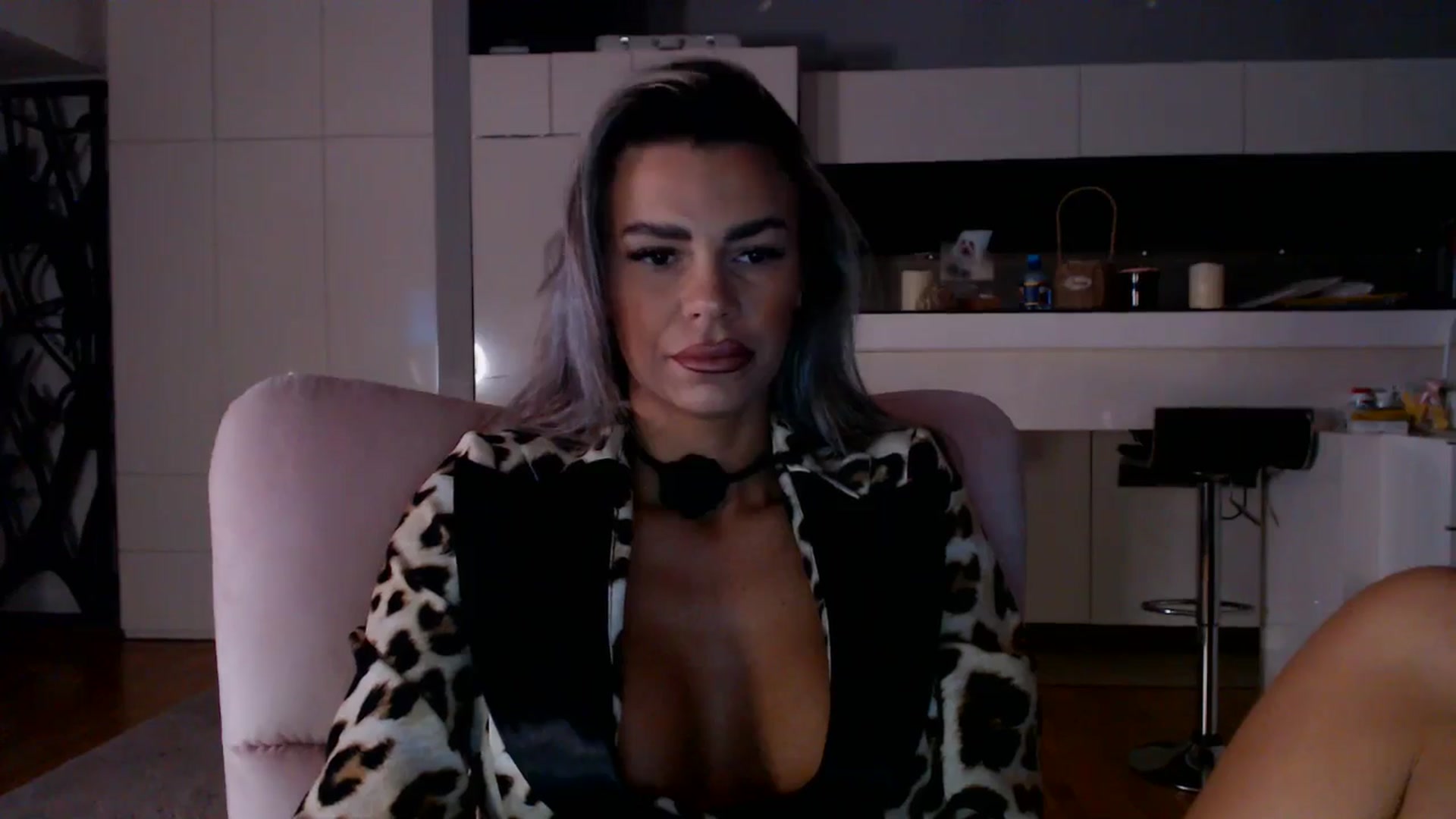 Gallery image thumbnail from D_y_y's myfreecams stream on, 01/27/2026, 06:14 image 12 of 20