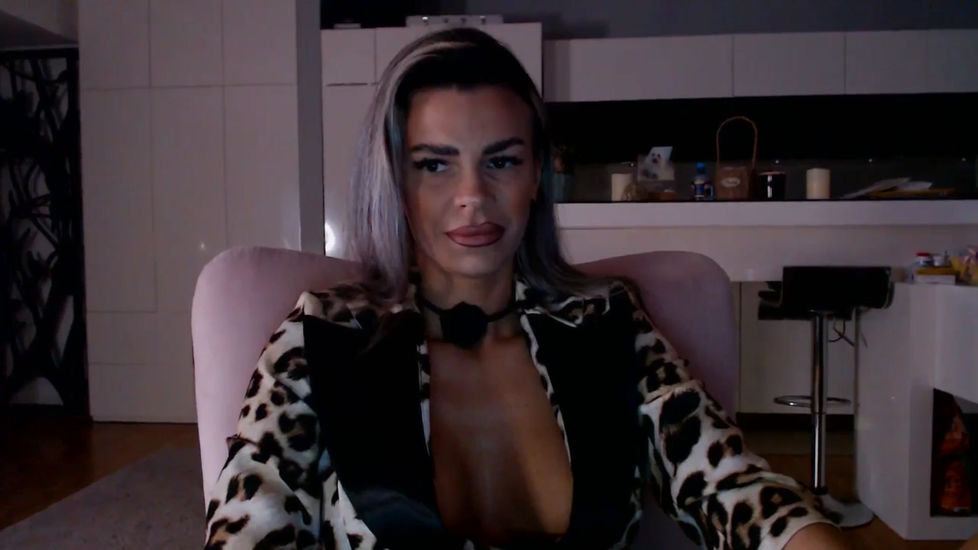 Gallery image thumbnail from D_y_y's myfreecams stream on, 01/27/2026, 06:14 image 19 of 20