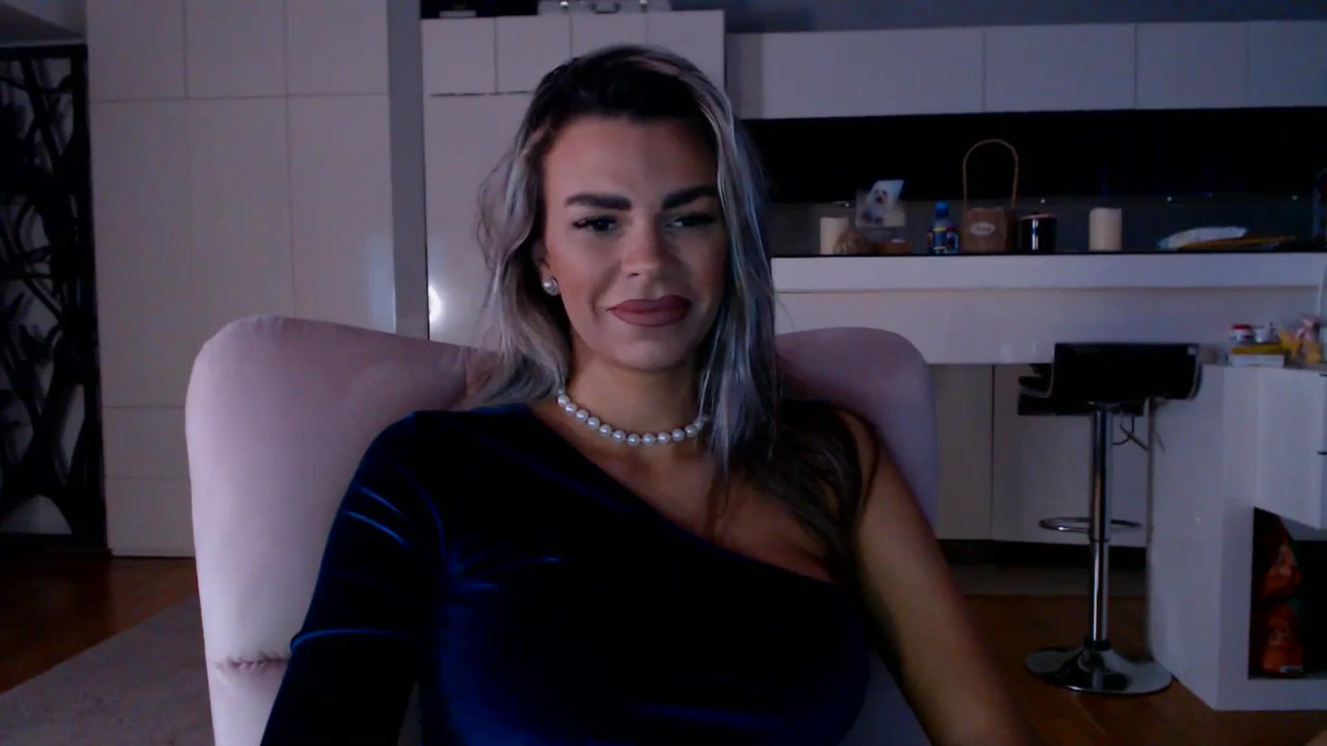 Gallery image thumbnail from D_y_y's myfreecams stream on, 01/29/2026, 06:11 image 12 of 20