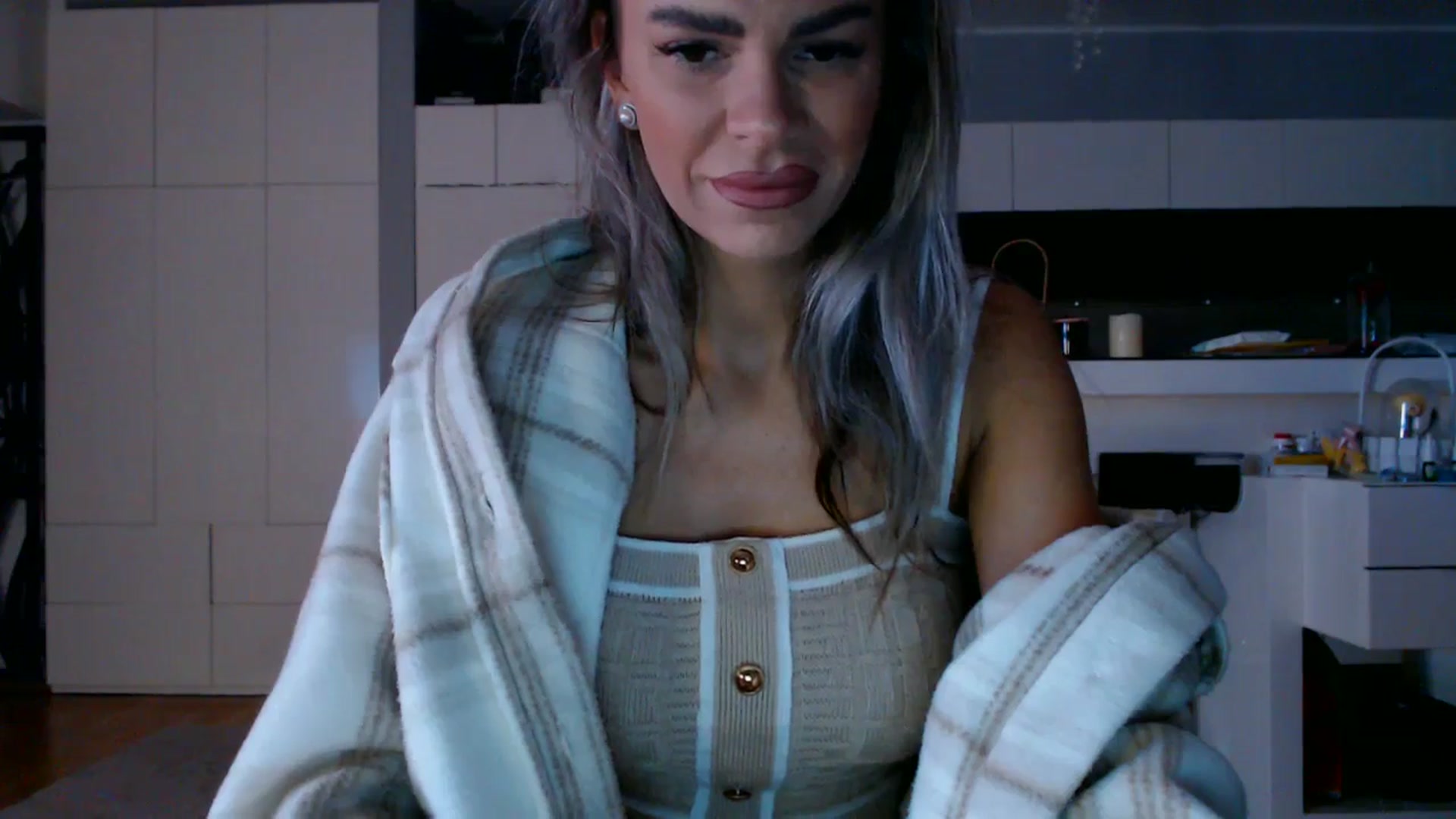 Gallery image thumbnail from D_y_y's myfreecams stream on, 01/31/2026, 06:57 image 9 of 20