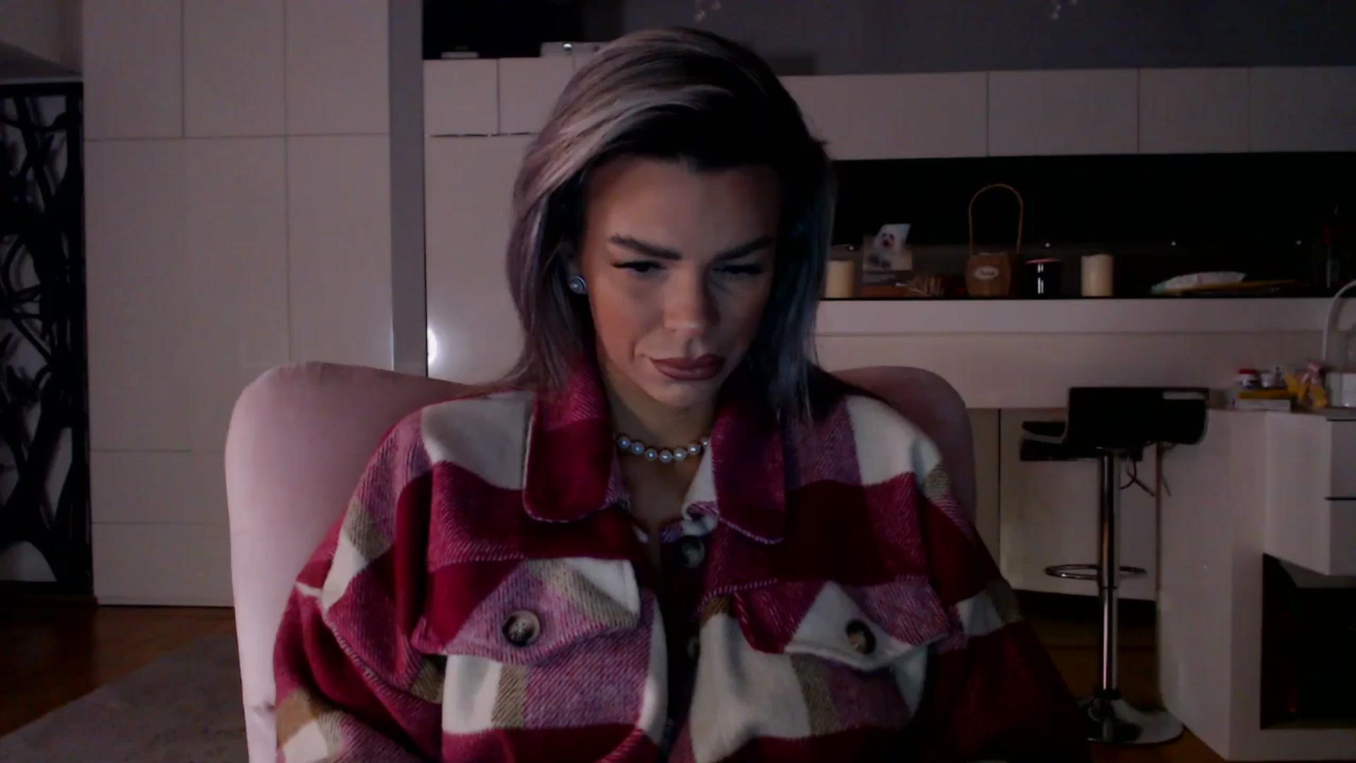 Gallery image thumbnail from D_y_y's myfreecams stream on, 02/02/2026, 05:13 image 1 of 20