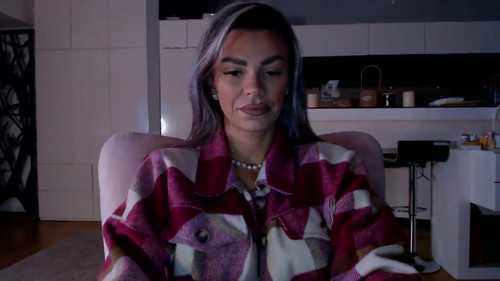 Gallery image thumbnail from D_y_y's myfreecams stream on, 02/02/2026, 05:13 image 10 of 20