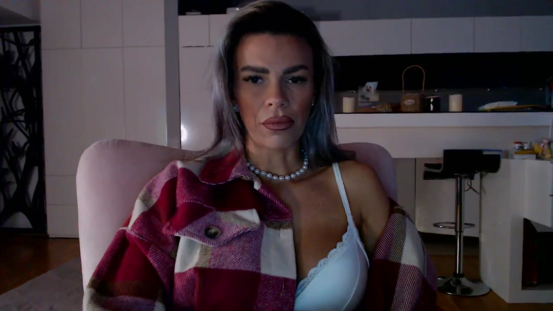 Gallery image thumbnail from D_y_y's myfreecams stream on, 02/02/2026, 06:00 image 14 of 20