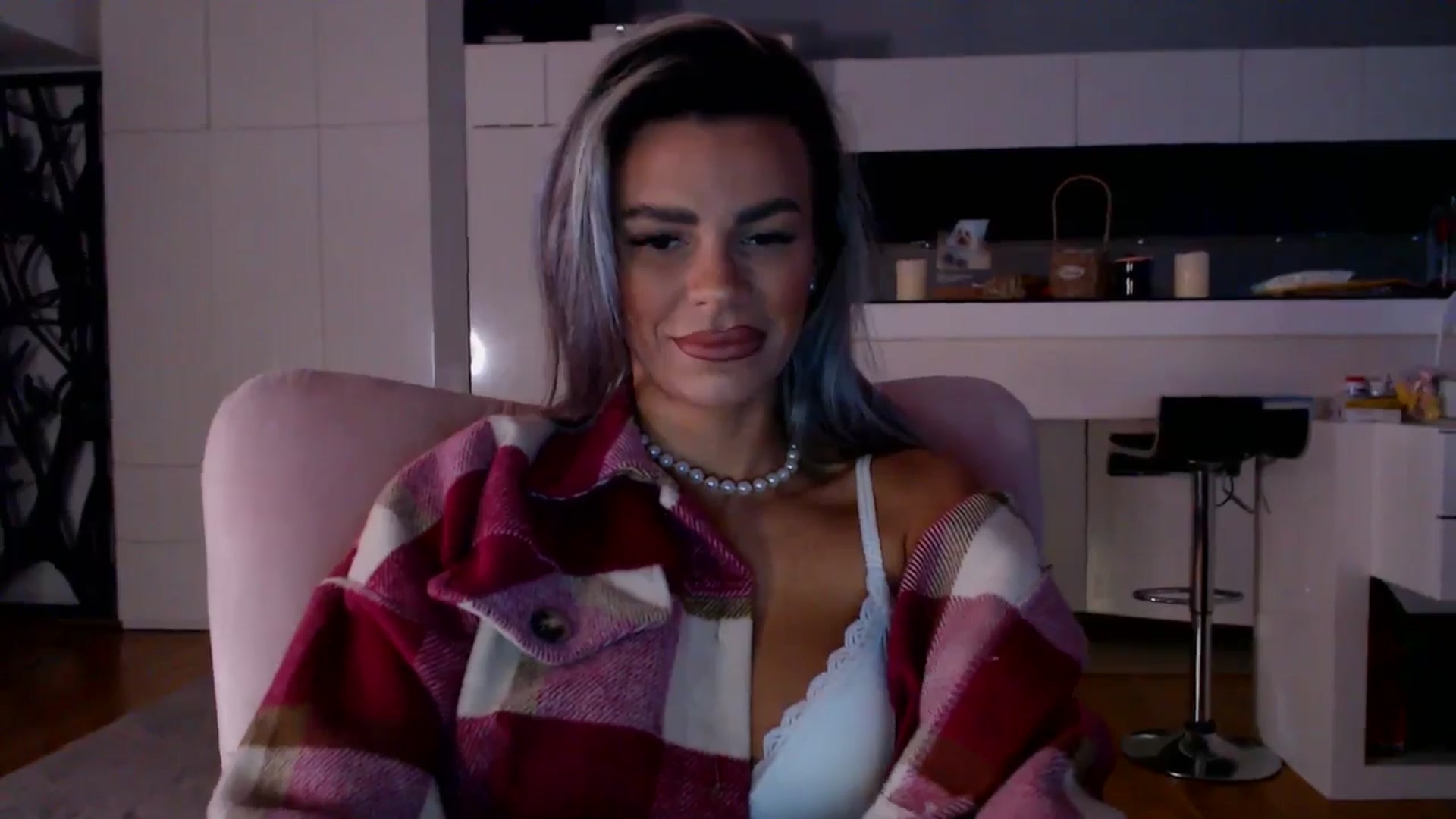Gallery image thumbnail from D_y_y's myfreecams stream on, 02/02/2026, 06:00 image 15 of 20