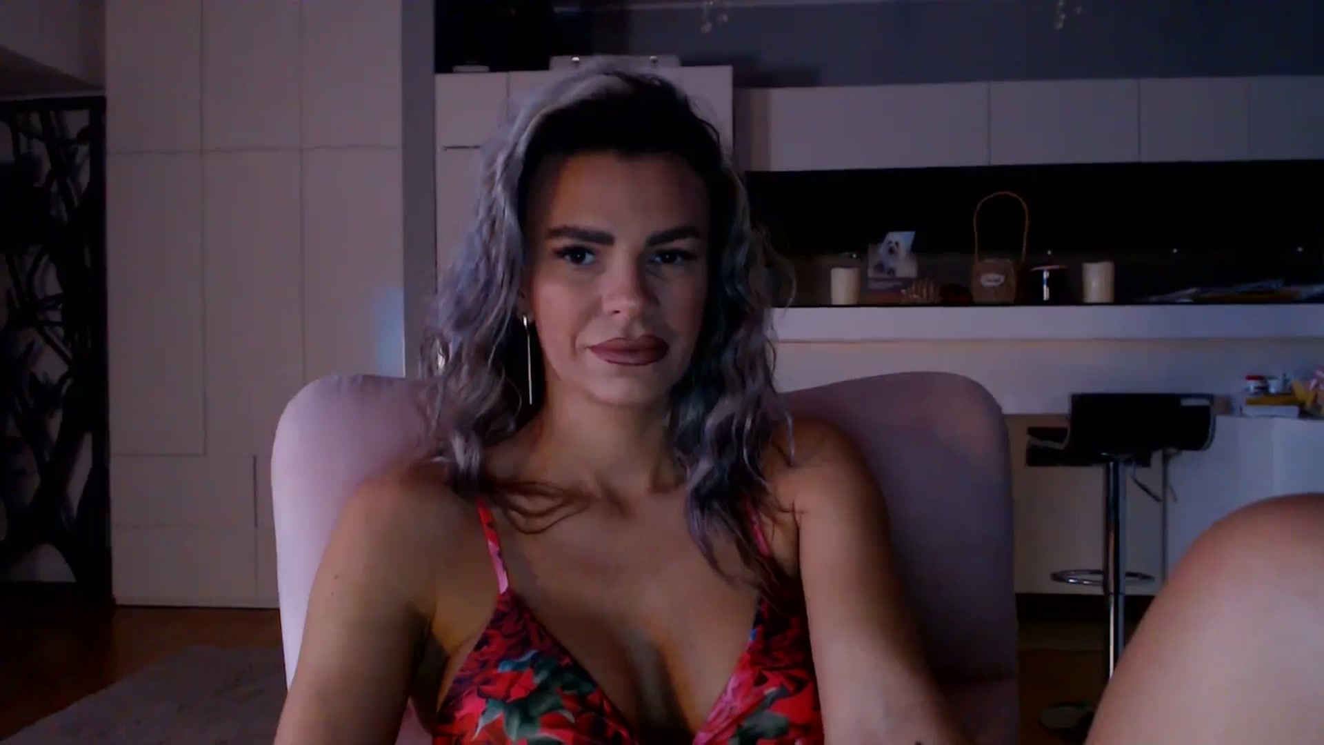 Gallery image thumbnail from D_y_y's myfreecams stream on, 02/05/2026, 06:10 image 4 of 20