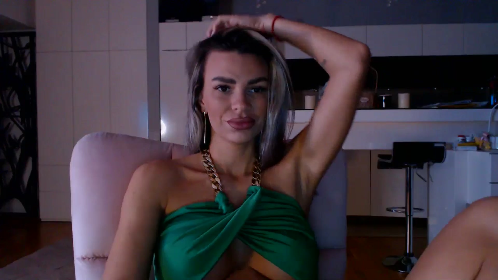 Gallery image thumbnail from D_y_y's myfreecams stream on, 02/06/2026, 05:58 image 9 of 20
