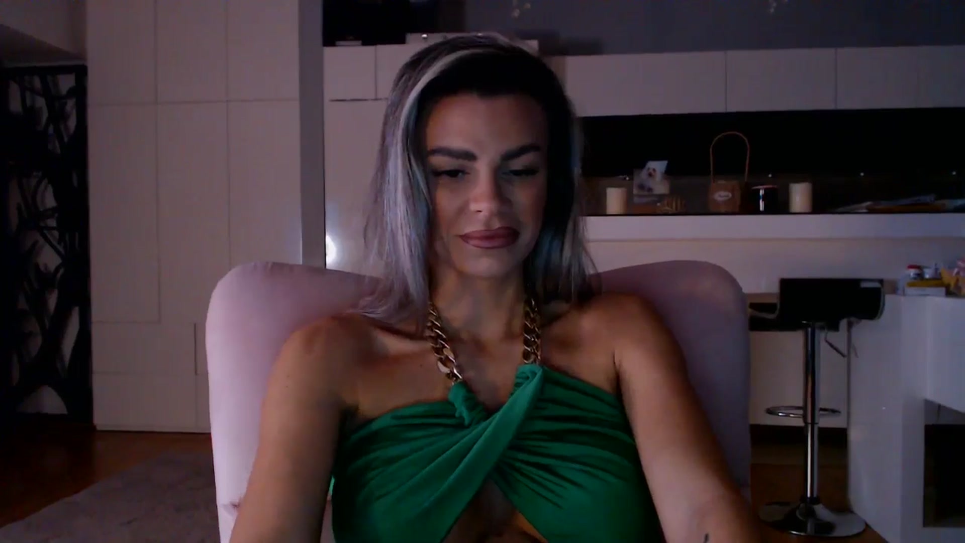 Gallery image thumbnail from D_y_y's myfreecams stream on, 02/06/2026, 05:58 image 5 of 20