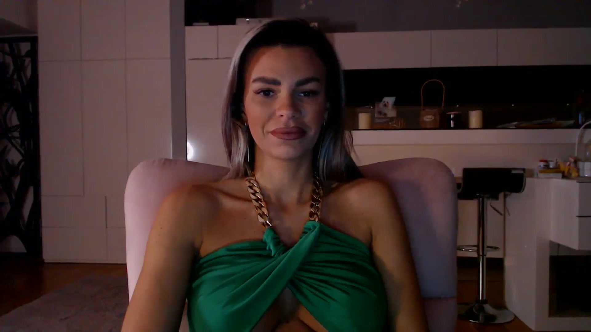 Gallery image thumbnail from D_y_y's myfreecams stream on, 02/06/2026, 05:58 image 6 of 20