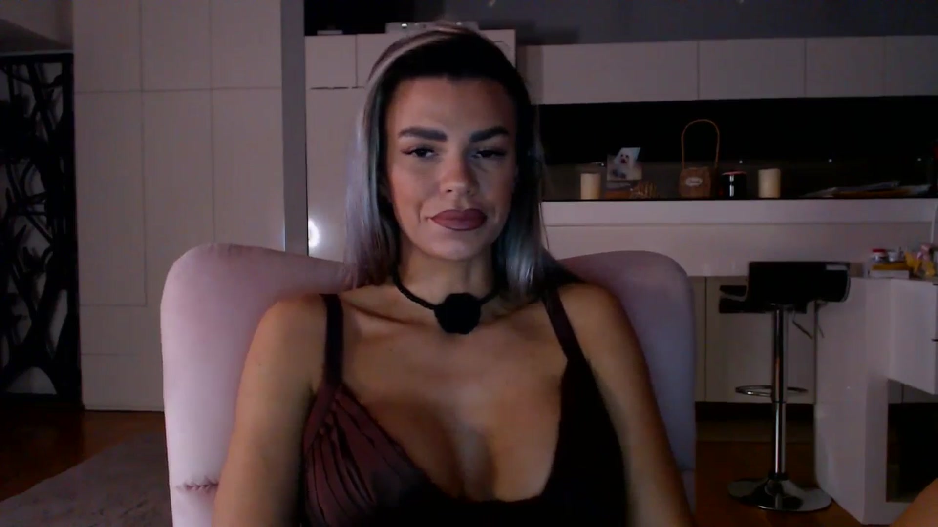 Gallery image thumbnail from D_y_y's myfreecams stream on, 02/07/2026, 05:42 image 5 of 20