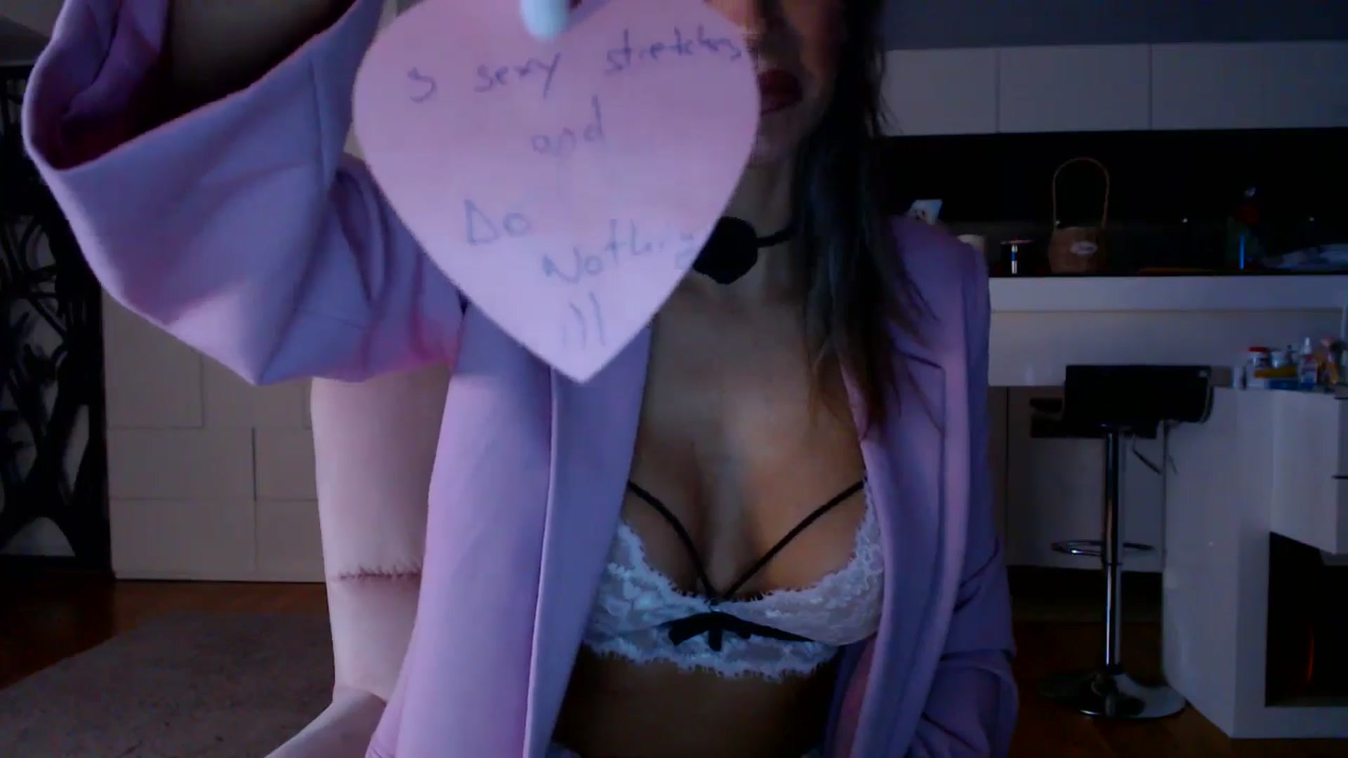 Gallery image thumbnail from D_y_y's myfreecams stream on, 02/14/2026, 06:02 image 9 of 20