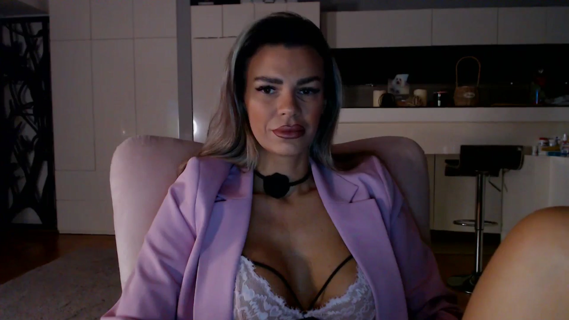 Gallery image thumbnail from D_y_y's myfreecams stream on, 02/14/2026, 06:02 image 2 of 20