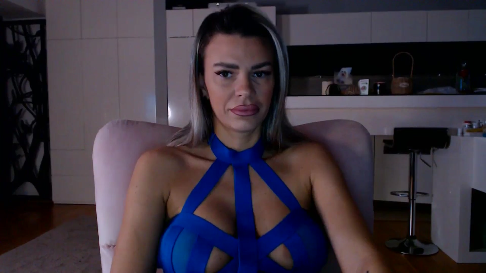 Gallery image thumbnail from D_y_y's myfreecams stream on, 02/25/2026, 04:56 image 10 of 20