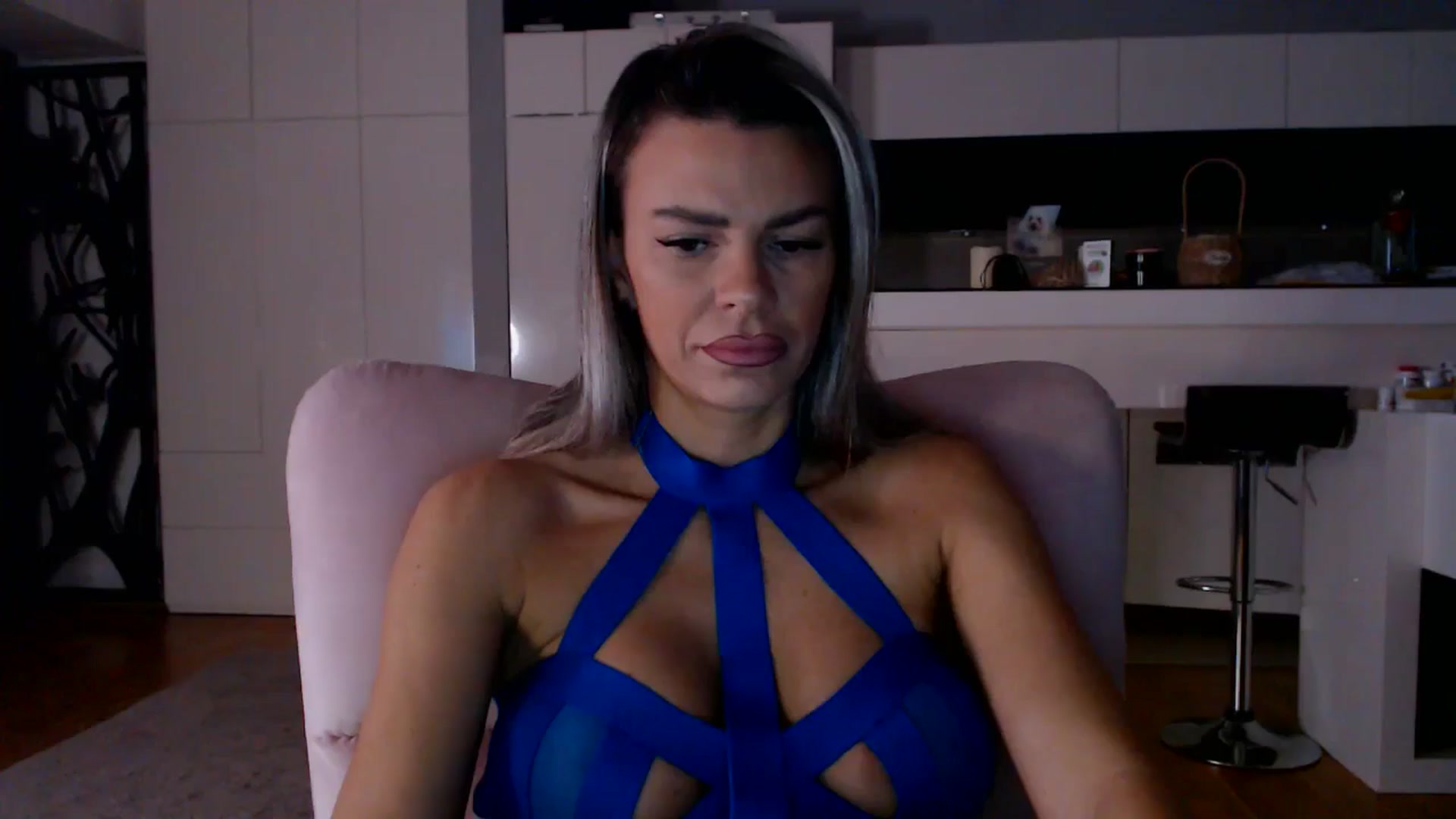 Gallery image thumbnail from D_y_y's myfreecams stream on, 02/25/2026, 04:56 image 12 of 20