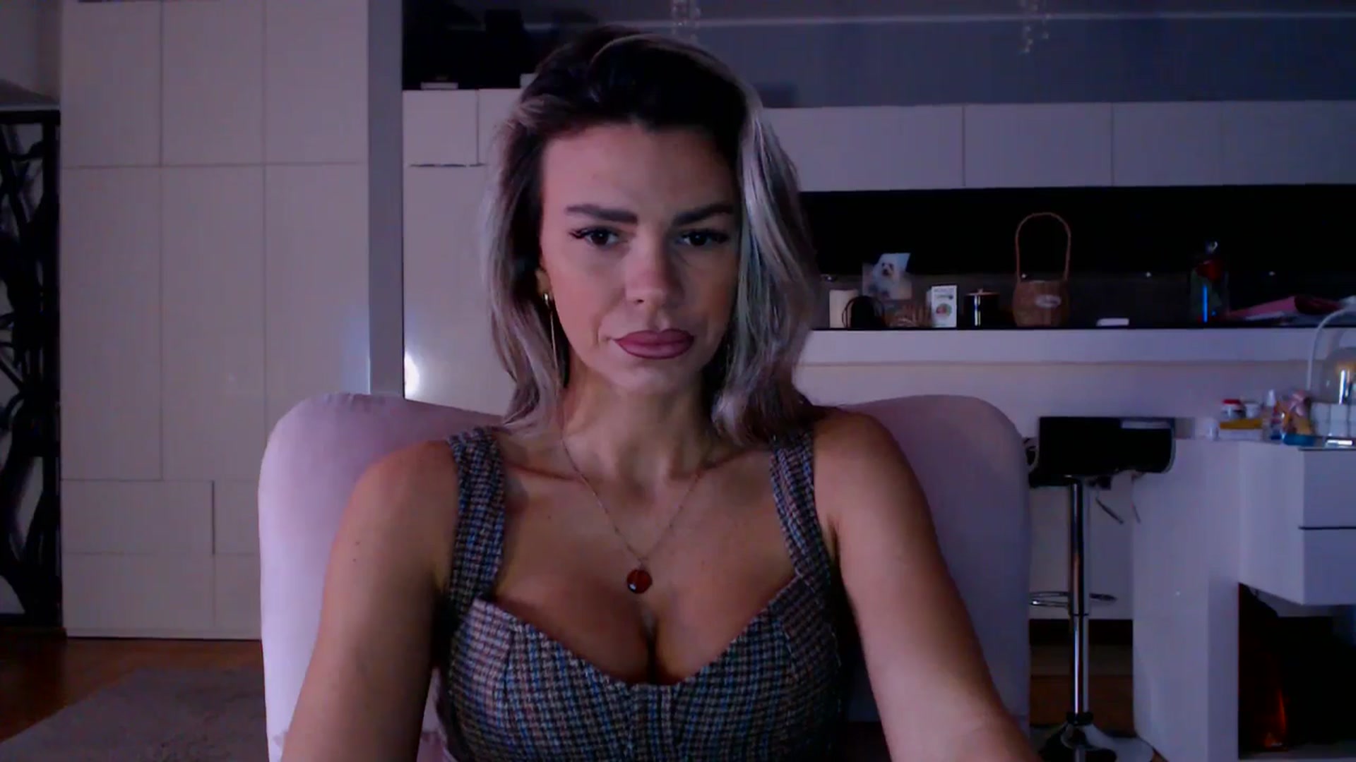 Gallery image thumbnail from D_y_y's myfreecams stream on, 03/01/2026, 06:04 image 2 of 20