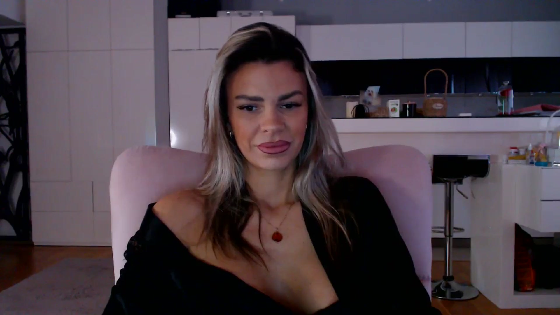 Gallery image thumbnail from D_y_y's myfreecams stream on, 03/01/2026, 06:04 image 20 of 20