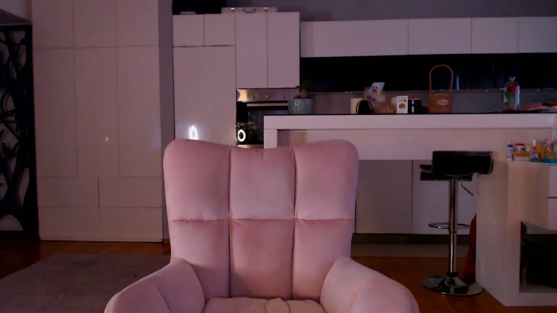 Gallery image thumbnail from D_y_y's myfreecams stream on, 03/12/2026, 05:54 image 9 of 20
