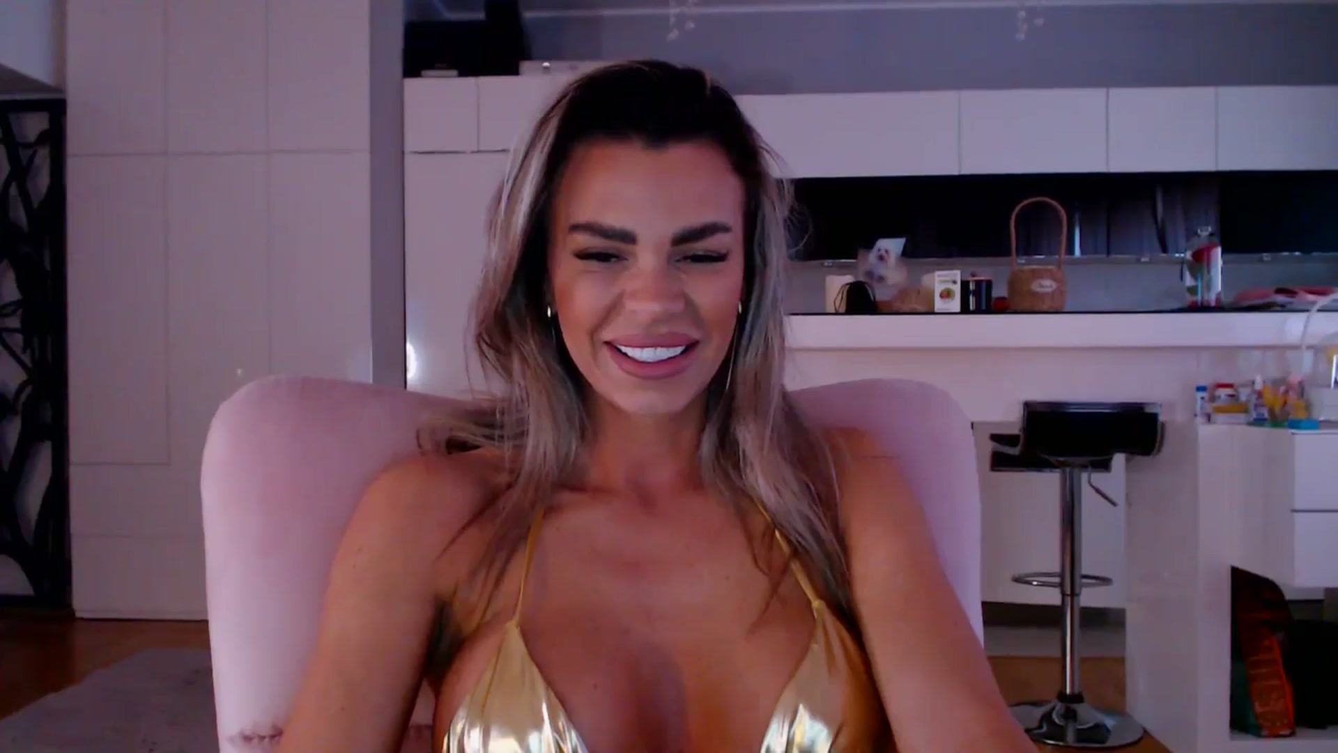 Gallery image thumbnail from D_y_y's myfreecams stream on, 03/13/2026, 05:37 image 4 of 20