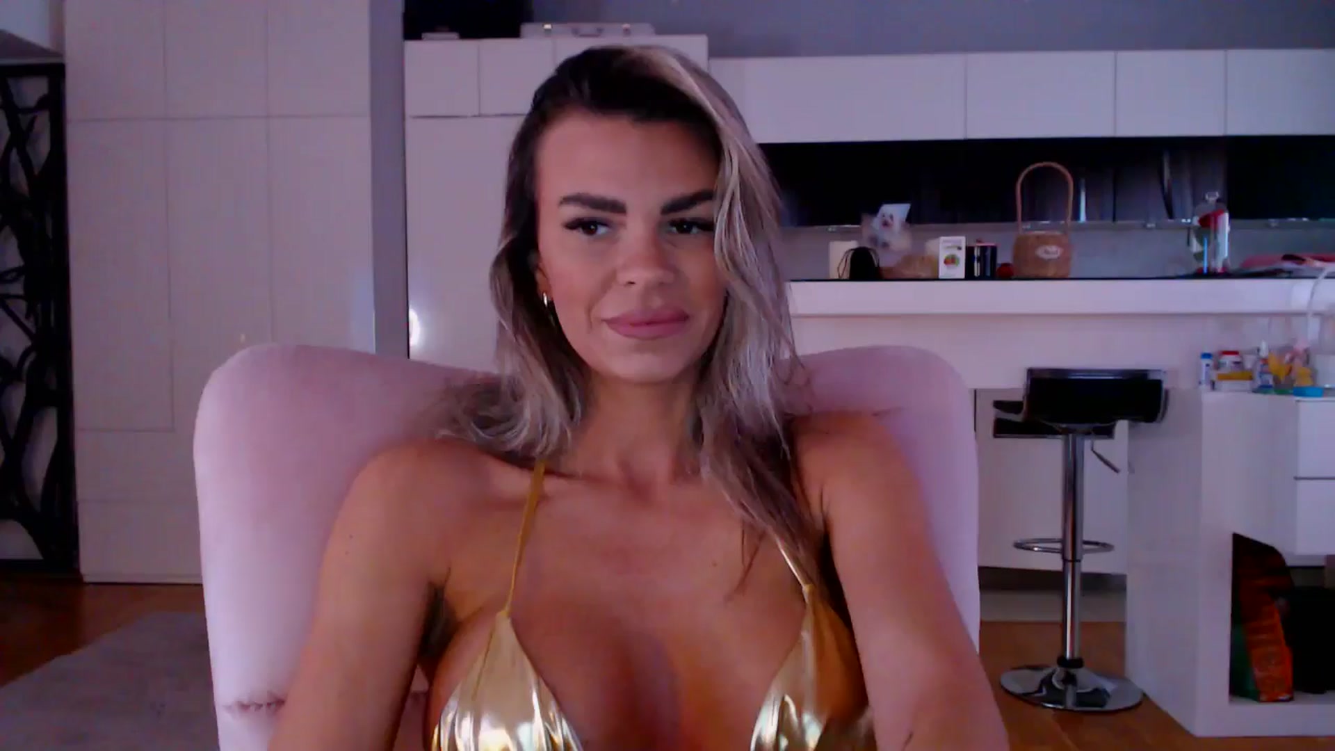 Gallery image thumbnail from D_y_y's myfreecams stream on, 03/13/2026, 05:37 image 5 of 20
