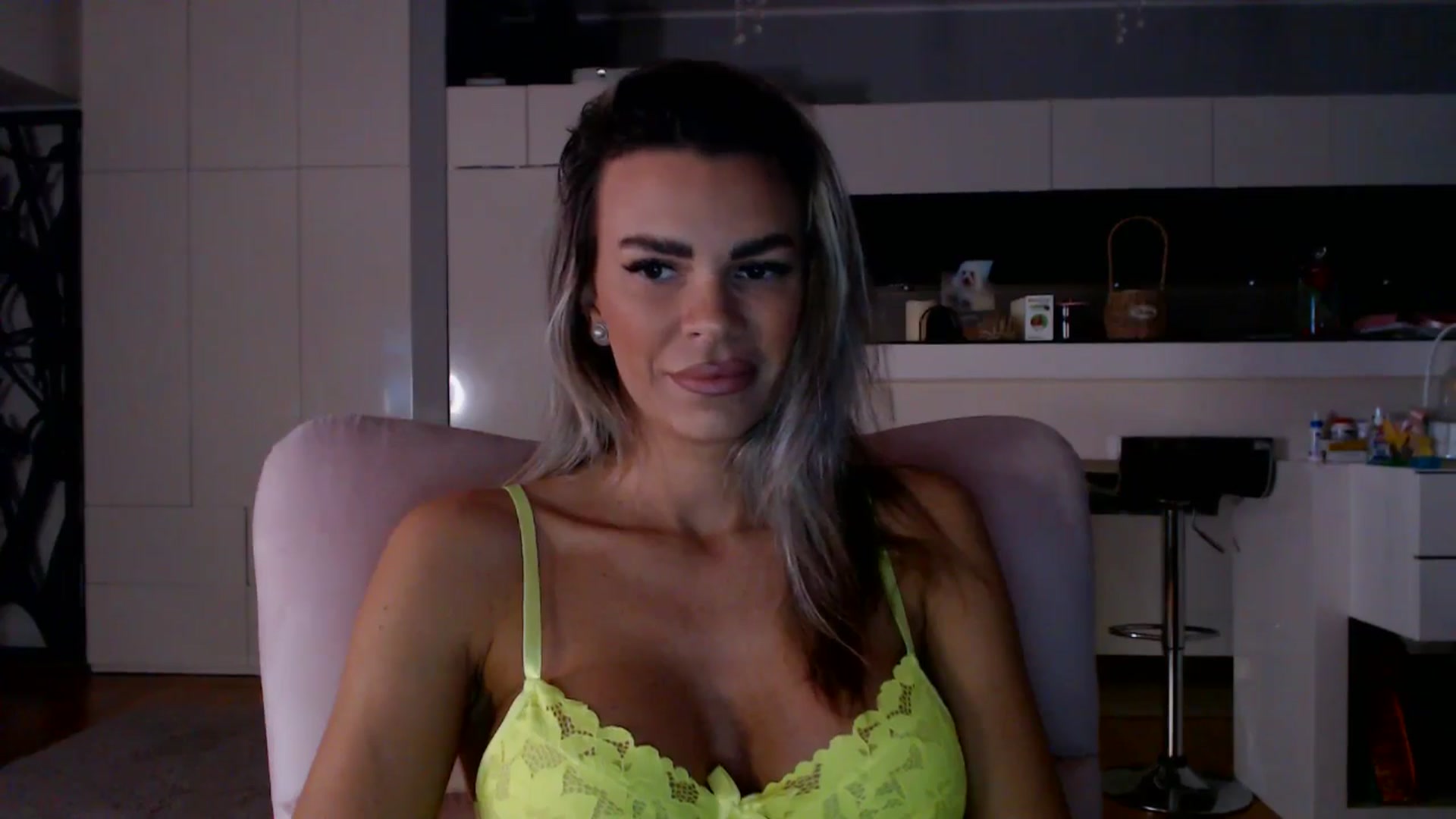 Gallery image thumbnail from D_y_y's myfreecams stream on, 03/15/2026, 06:24 image 3 of 20