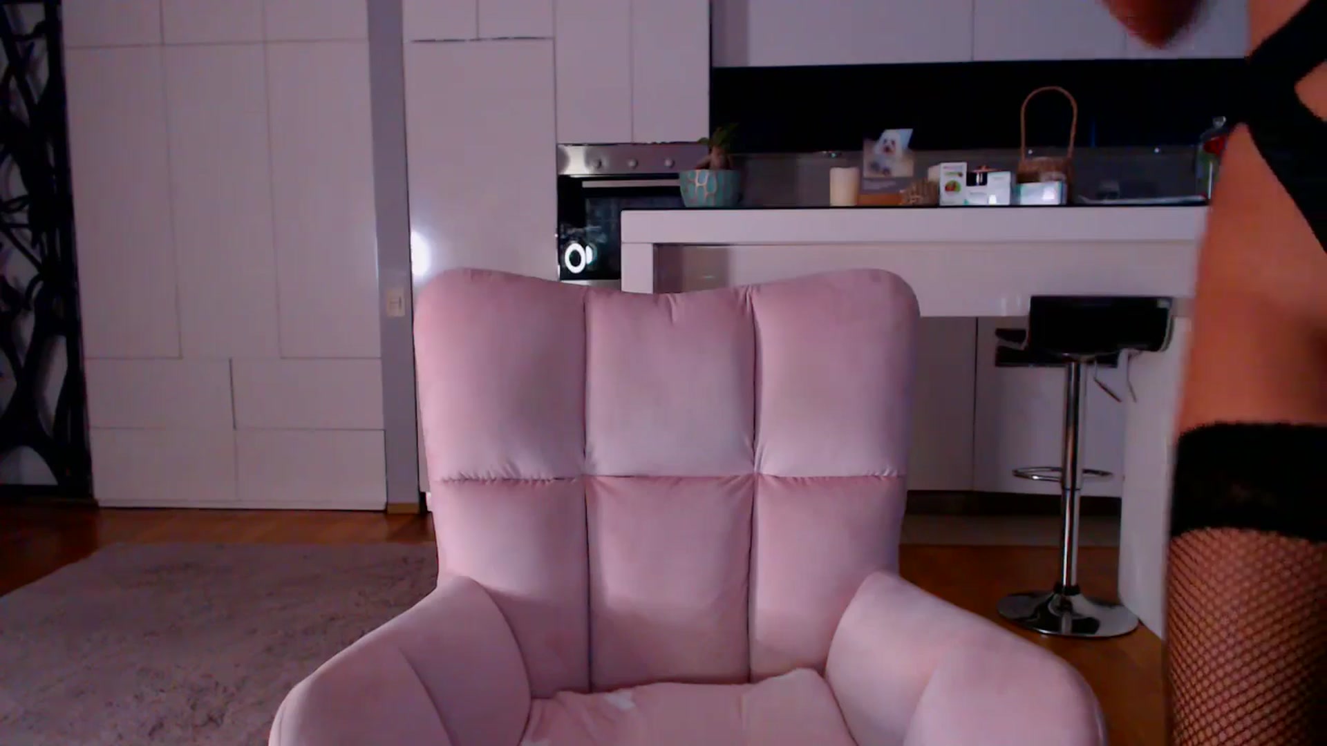 Gallery image thumbnail from D_y_y's myfreecams stream on, 03/21/2026, 05:22 image 9 of 20