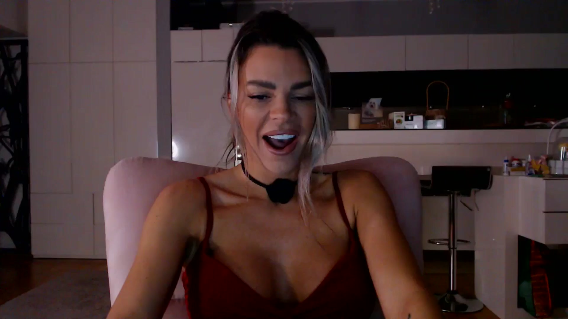 Gallery image thumbnail from D_y_y's myfreecams stream on, 03/23/2026, 05:18 image 1 of 20