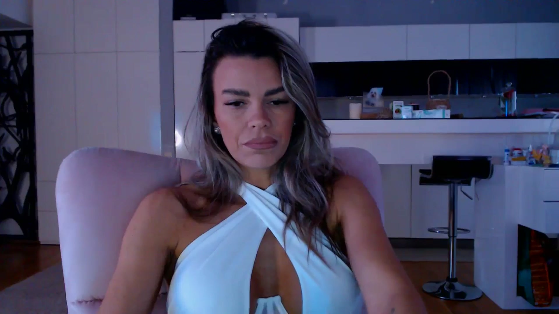 Gallery image thumbnail from D_y_y's myfreecams stream on, 03/24/2026, 05:12 image 15 of 20