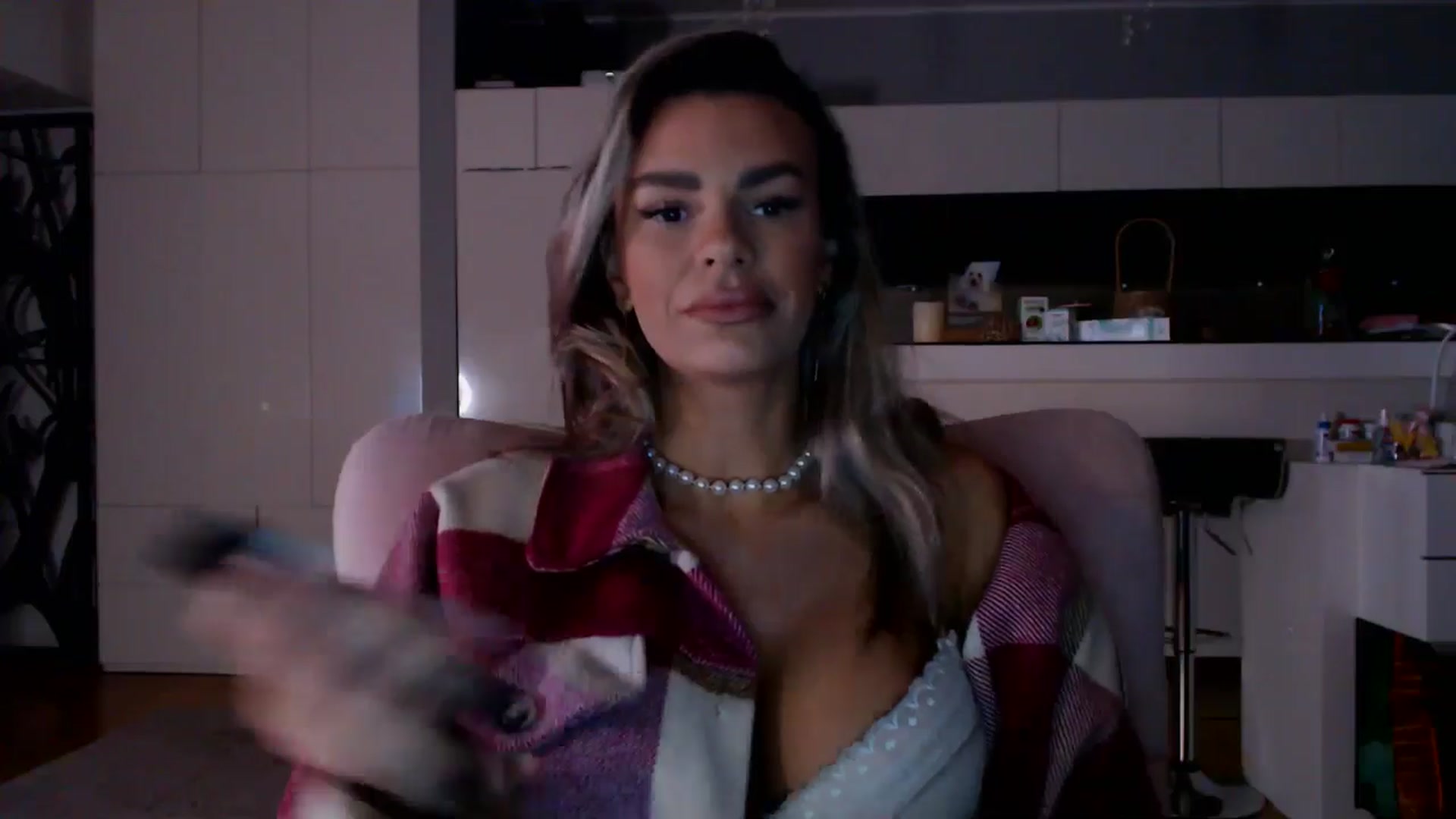 Gallery image thumbnail from D_y_y's myfreecams stream on, 03/26/2026, 05:02 image 4 of 20