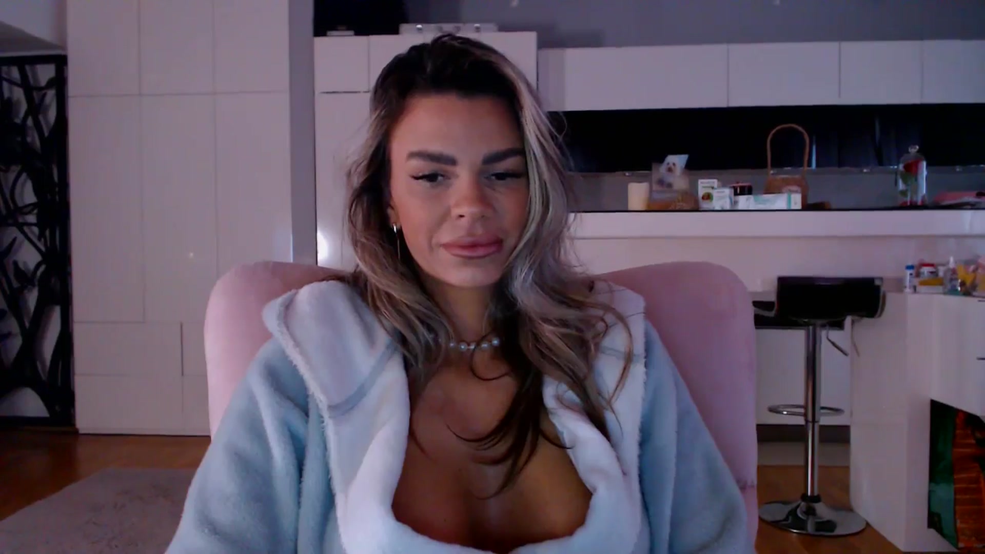 Gallery image thumbnail from D_y_y's myfreecams stream on, 03/27/2026, 05:09 image 20 of 20